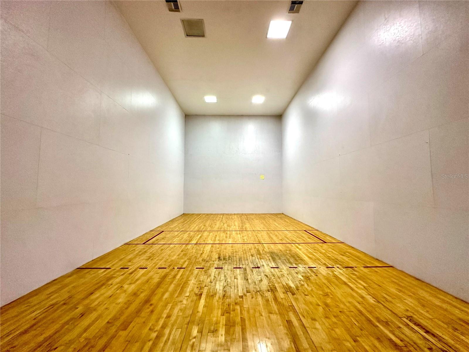 Image 38 of 44 For 5140 Conroy Road 27