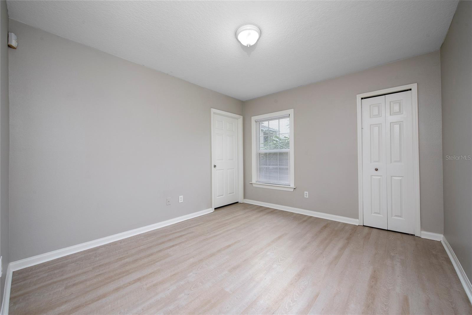 Image 24 of 34 For 6548 Swissco Drive 622