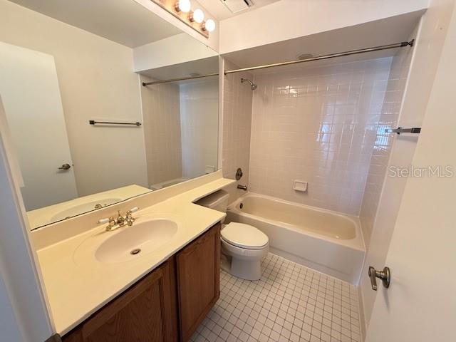 Image 14 of 18 For 5773 Parkview Lake Drive