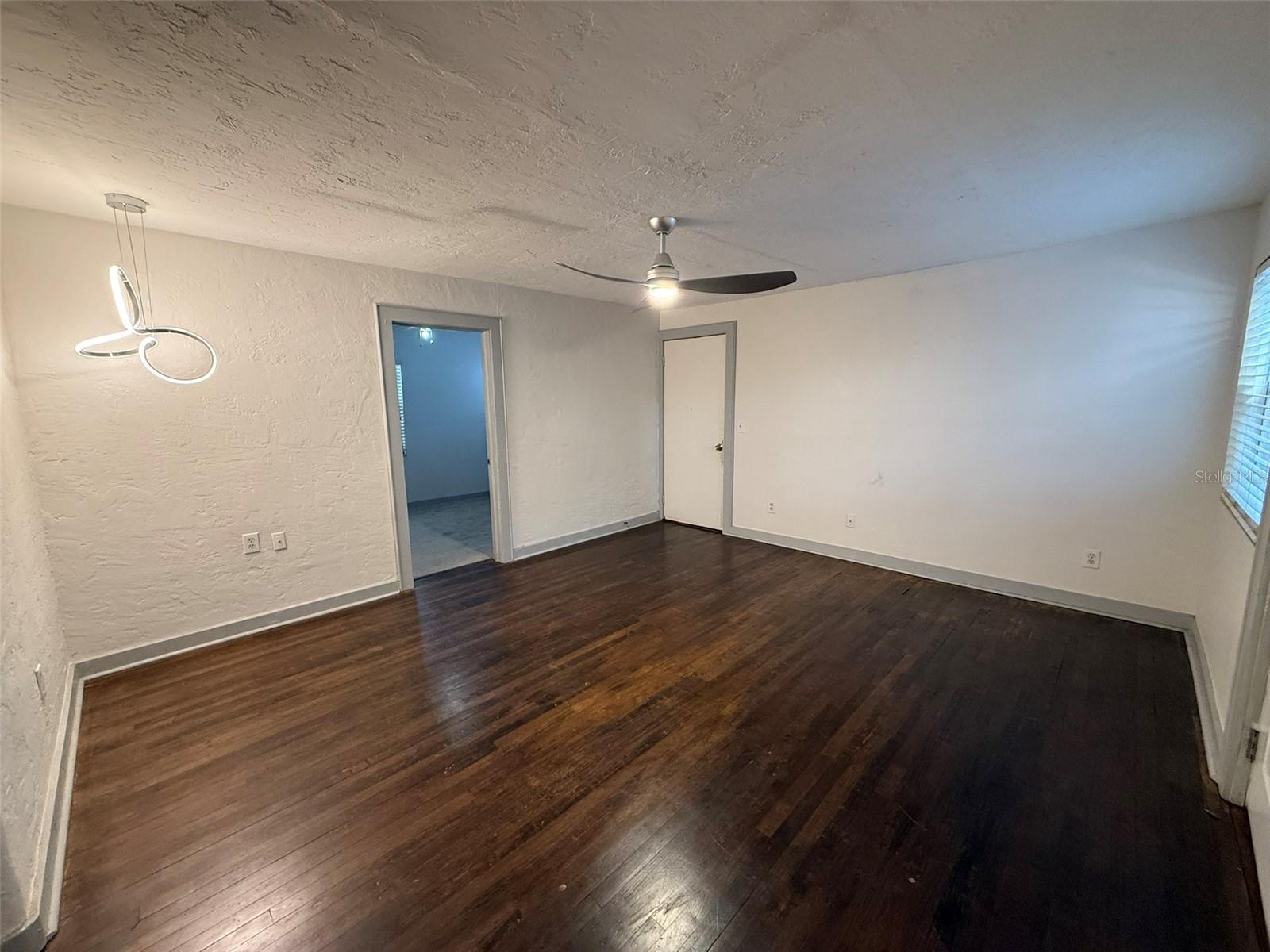 Image 6 of 11 For 1235 Virginia Drive