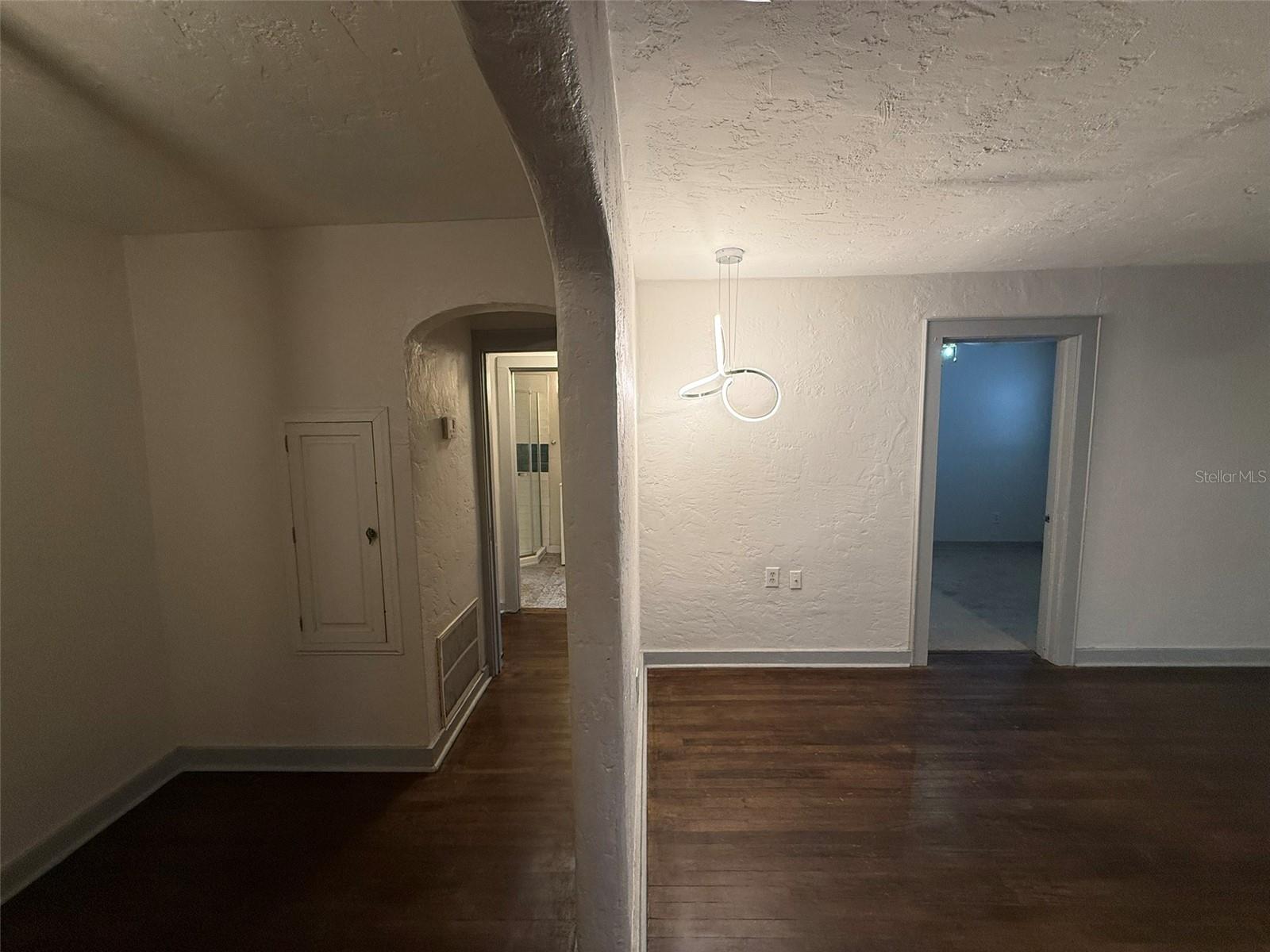 Image 7 of 11 For 1235 Virginia Drive