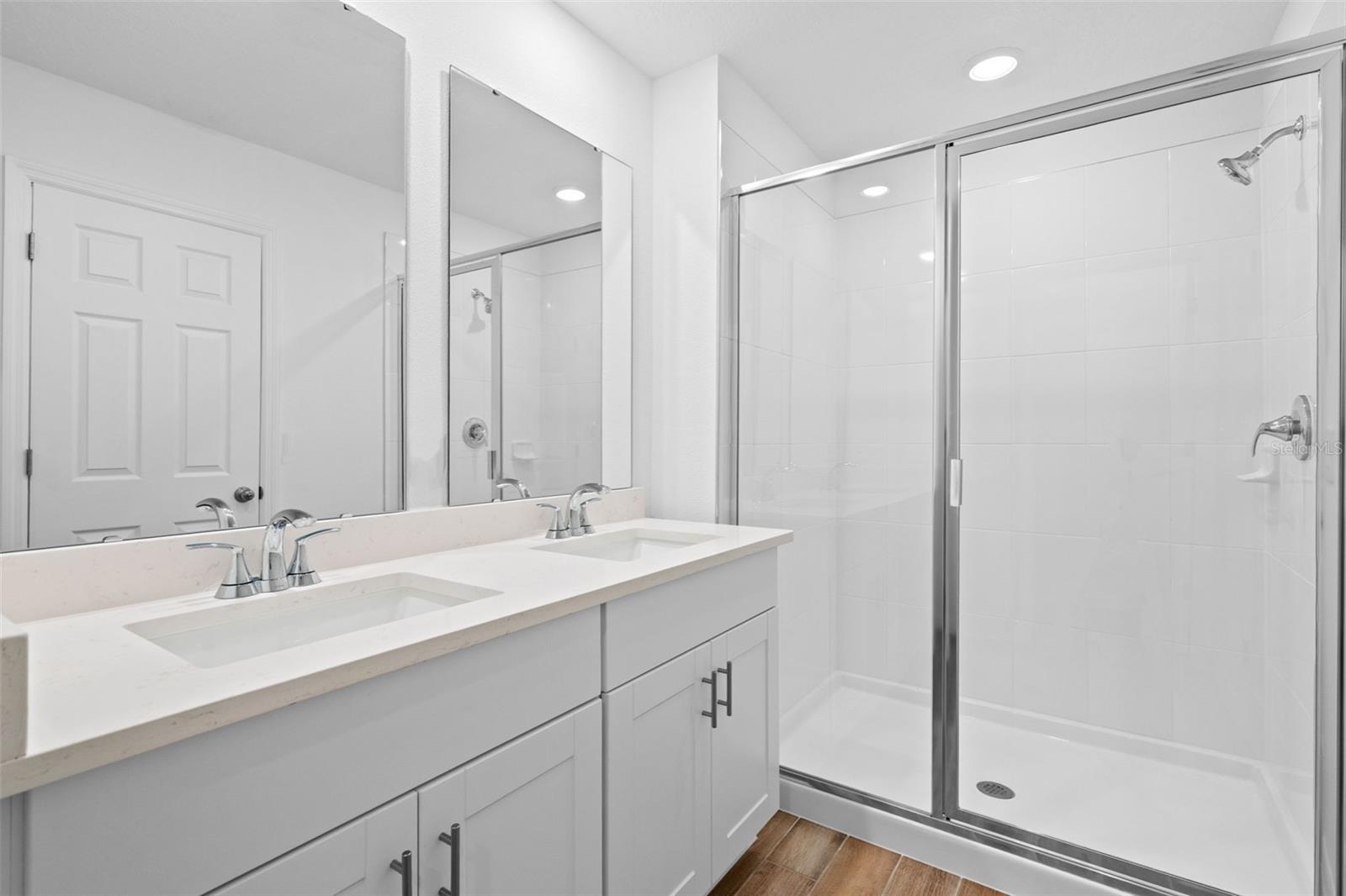 Image 26 of 29 For 16353 Bird Of Paradise Avenue