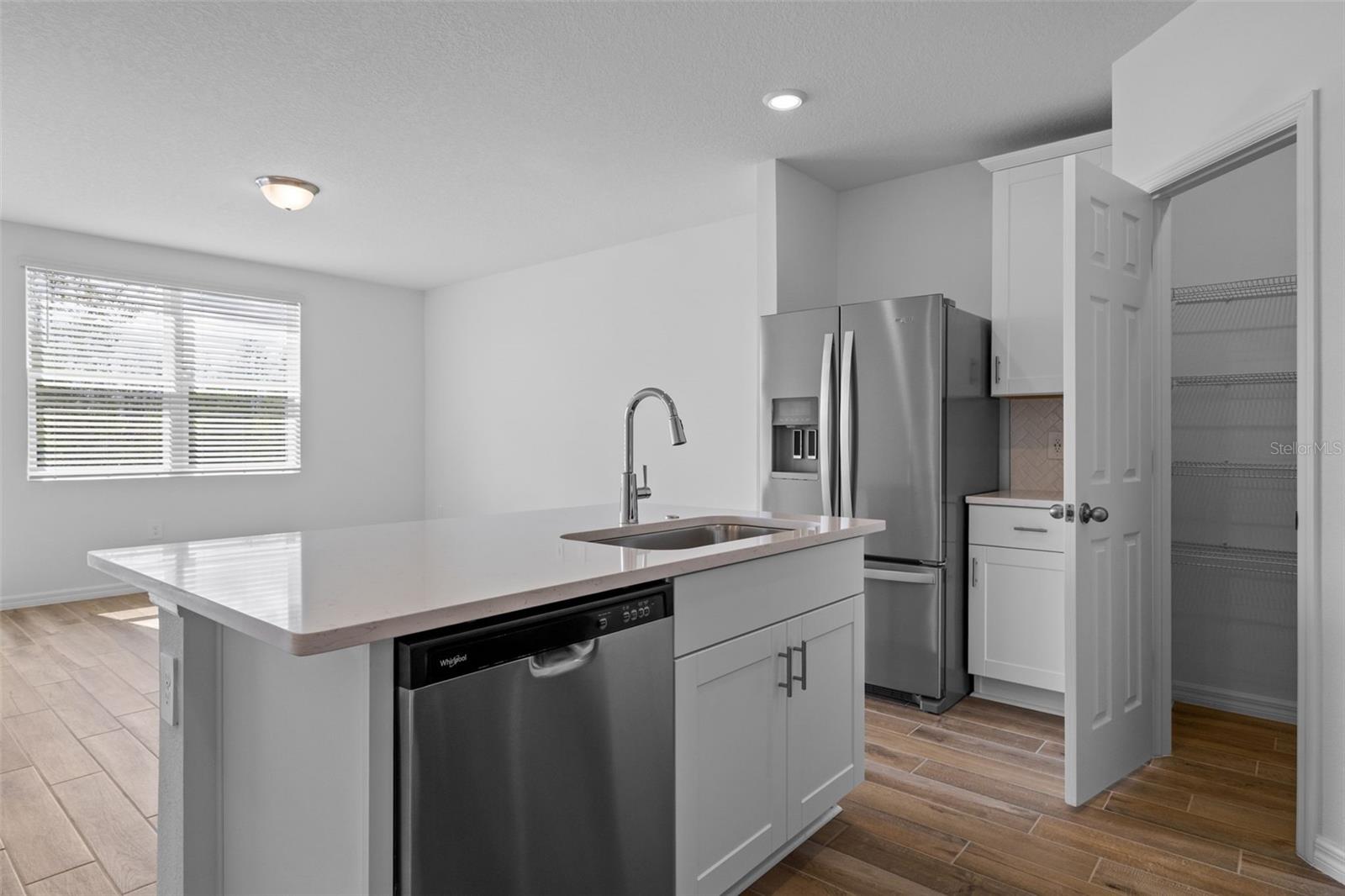 Image 9 of 29 For 16353 Bird Of Paradise Avenue