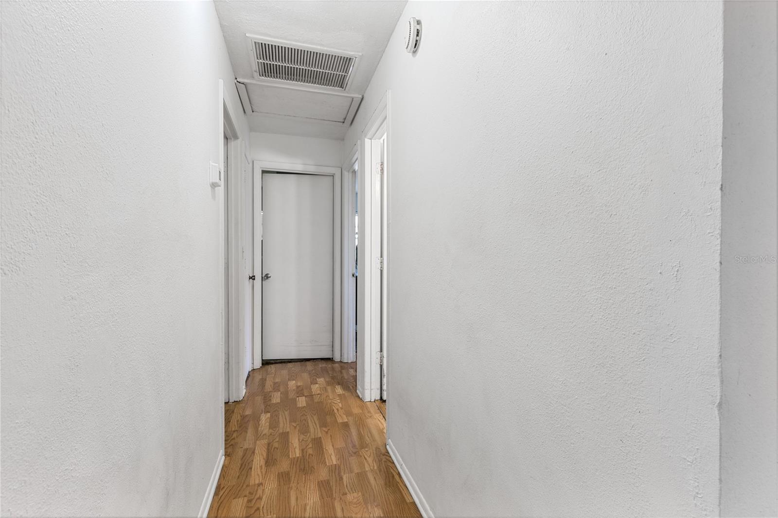 Image 12 of 25 For 4003 Prairie Bend Lane