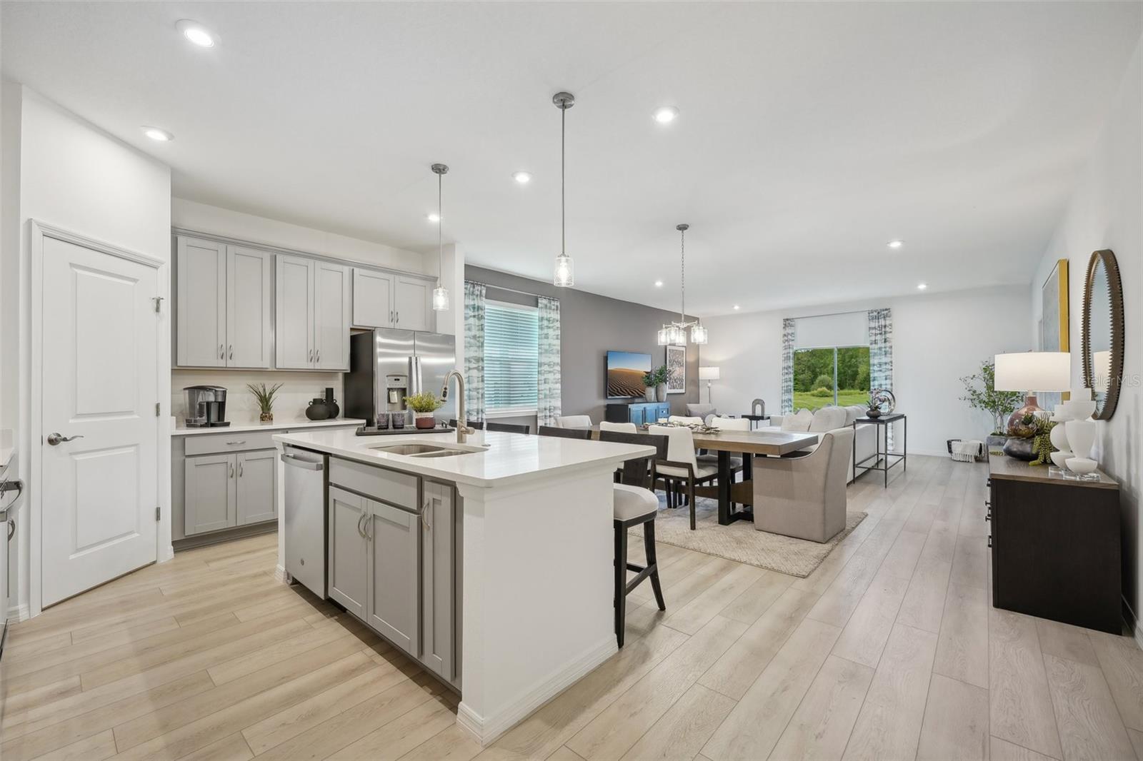 Image 11 of 39 For 847 Pebble Crest Lane