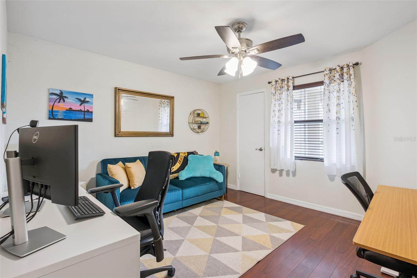 Image 13 of 40 For 3032 Parkway Boulevard 305