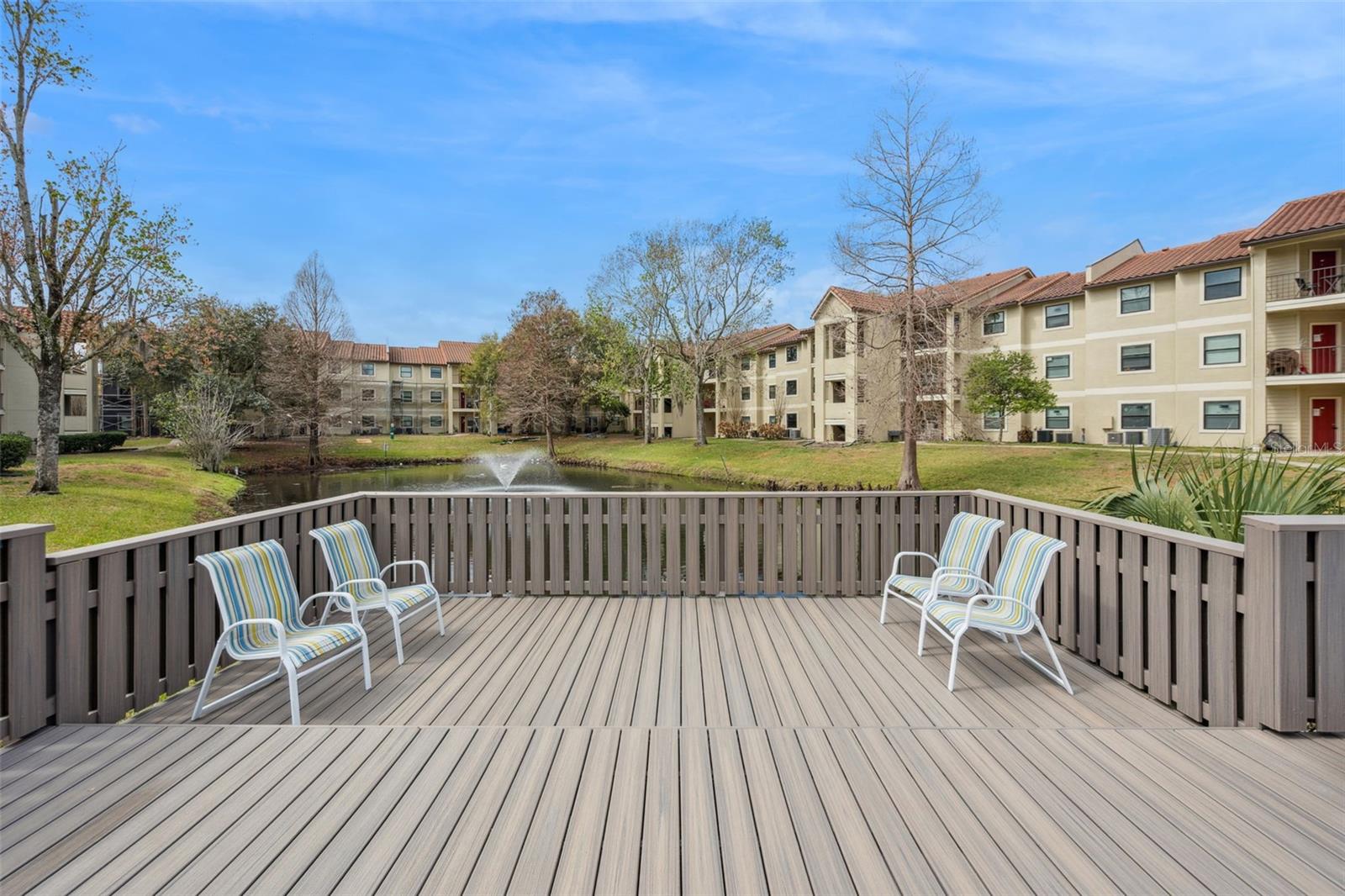 Image 25 of 40 For 3032 Parkway Boulevard 305