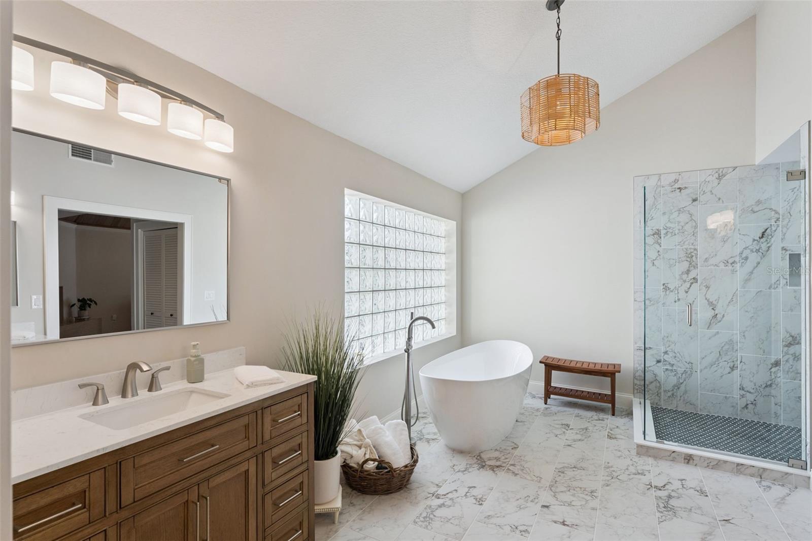 Image 10 of 45 For 8606 Bay Drive