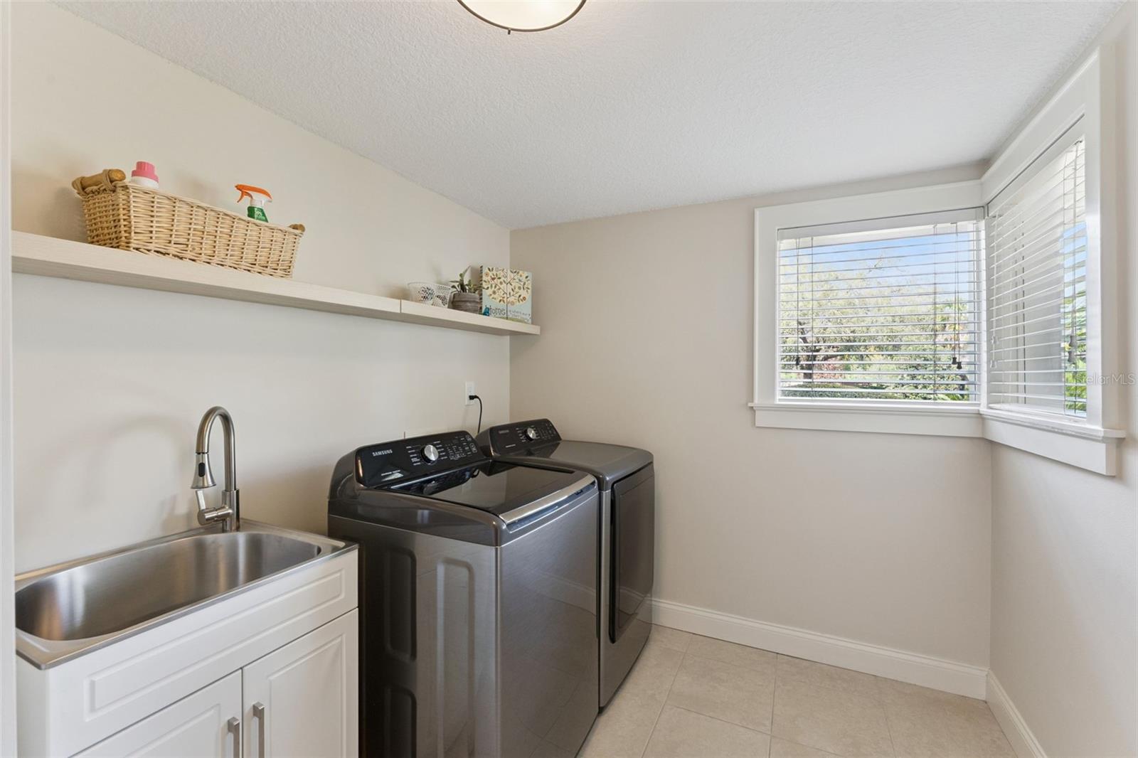 Image 32 of 45 For 8606 Bay Drive