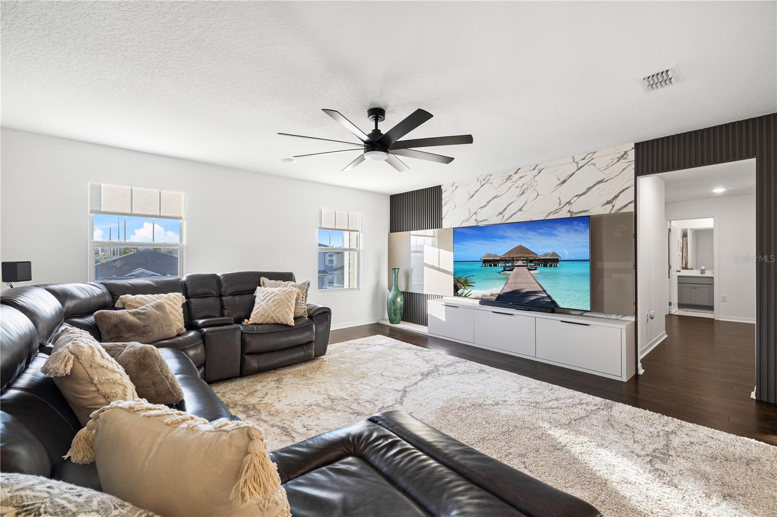 Image 35 of 65 For 2985 Ambersweet Place