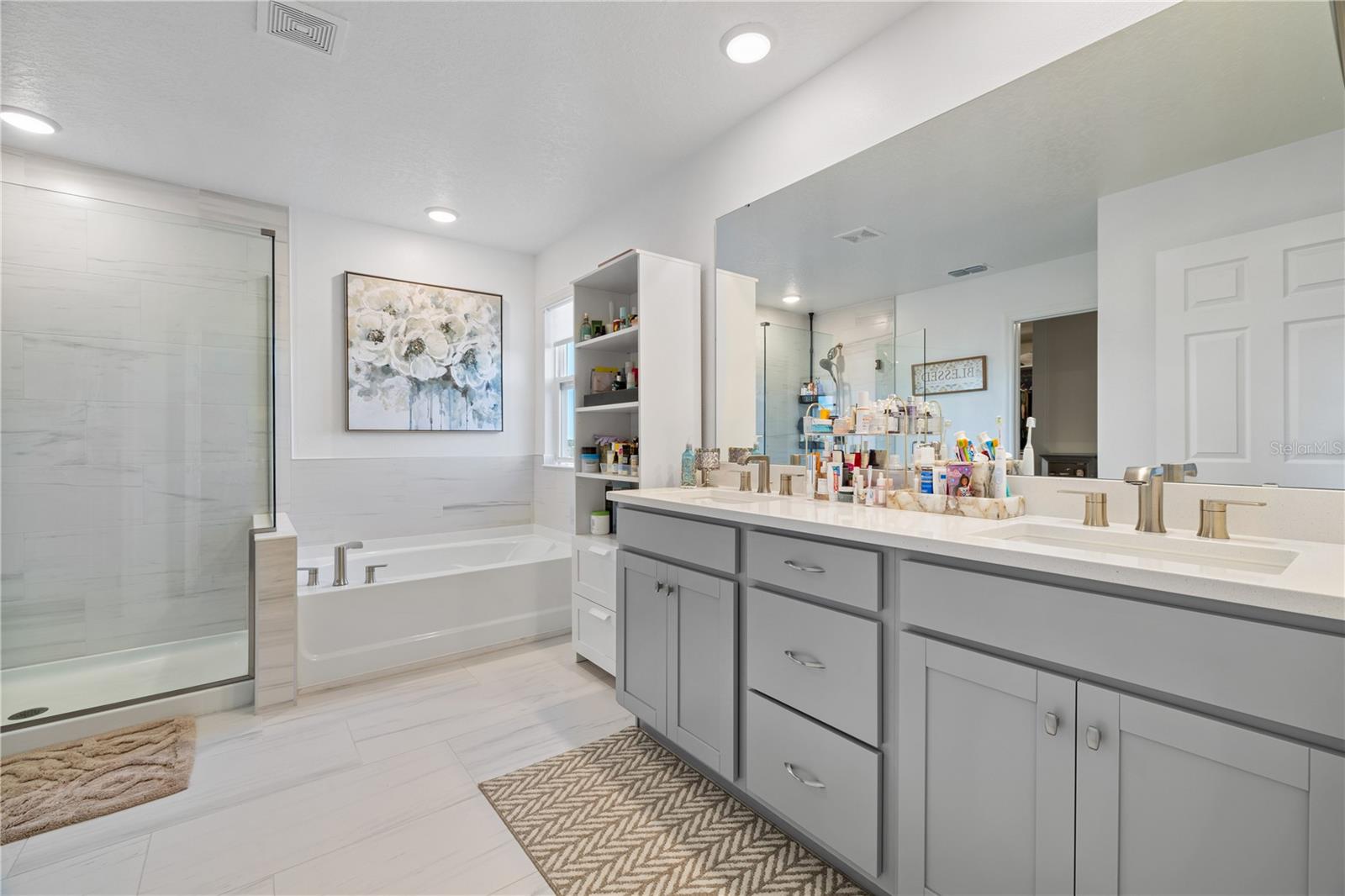 Image 41 of 65 For 2985 Ambersweet Place