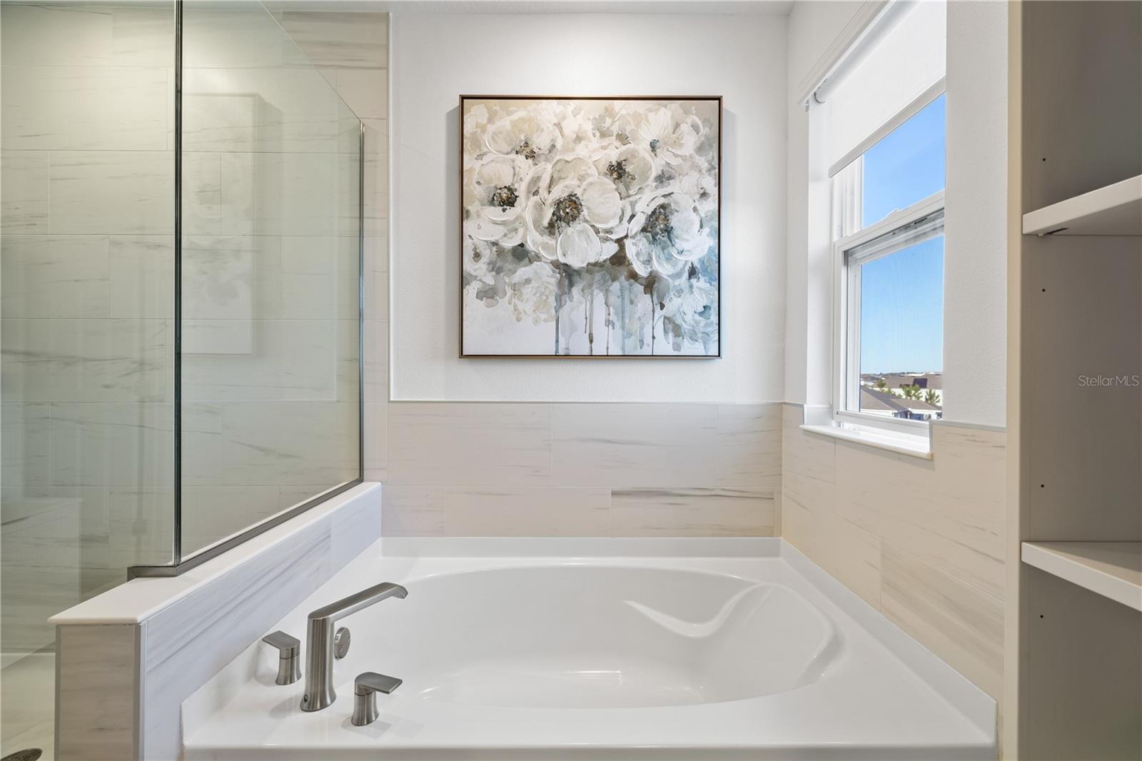 Image 42 of 65 For 2985 Ambersweet Place