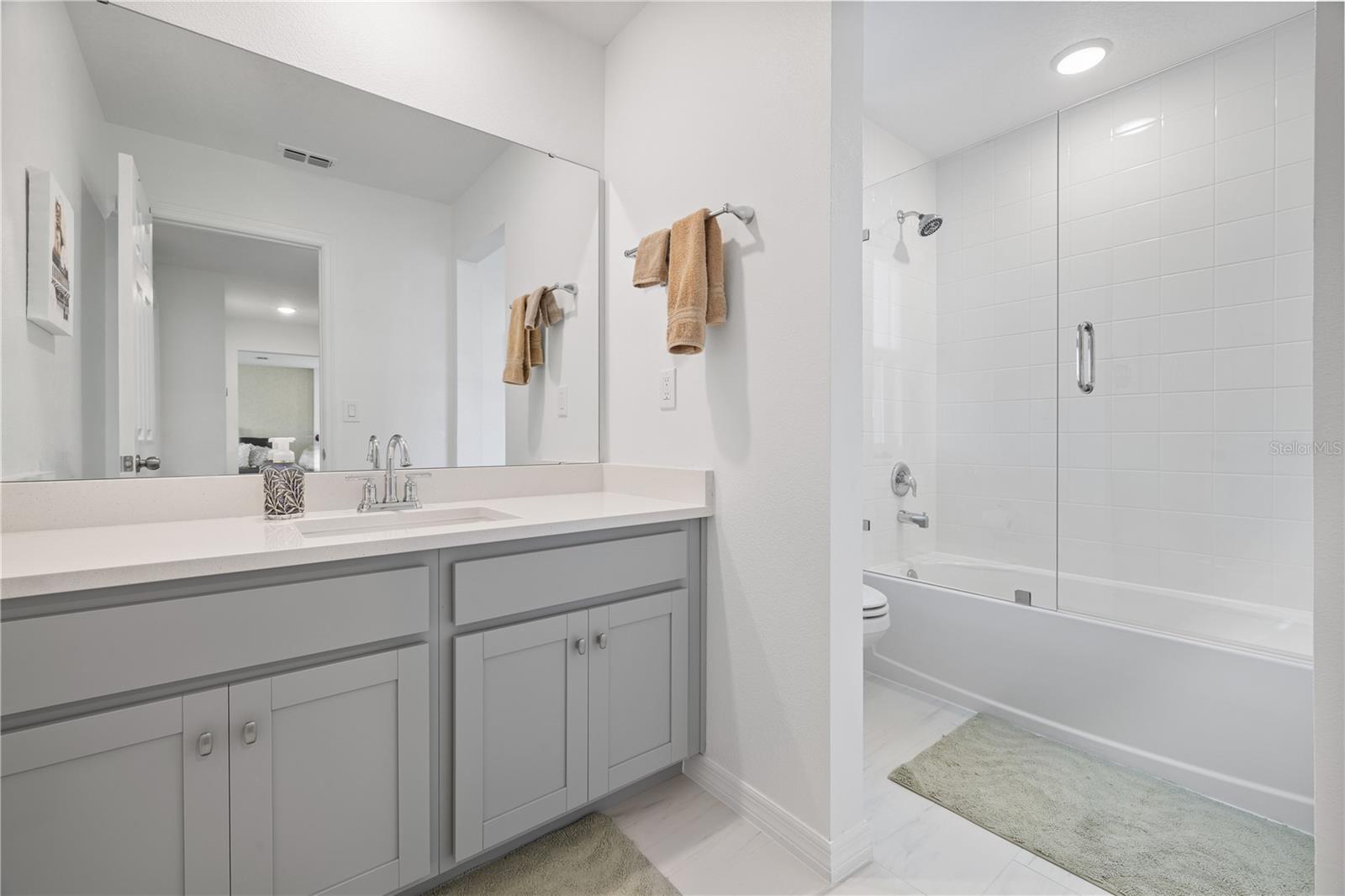 Image 52 of 65 For 2985 Ambersweet Place