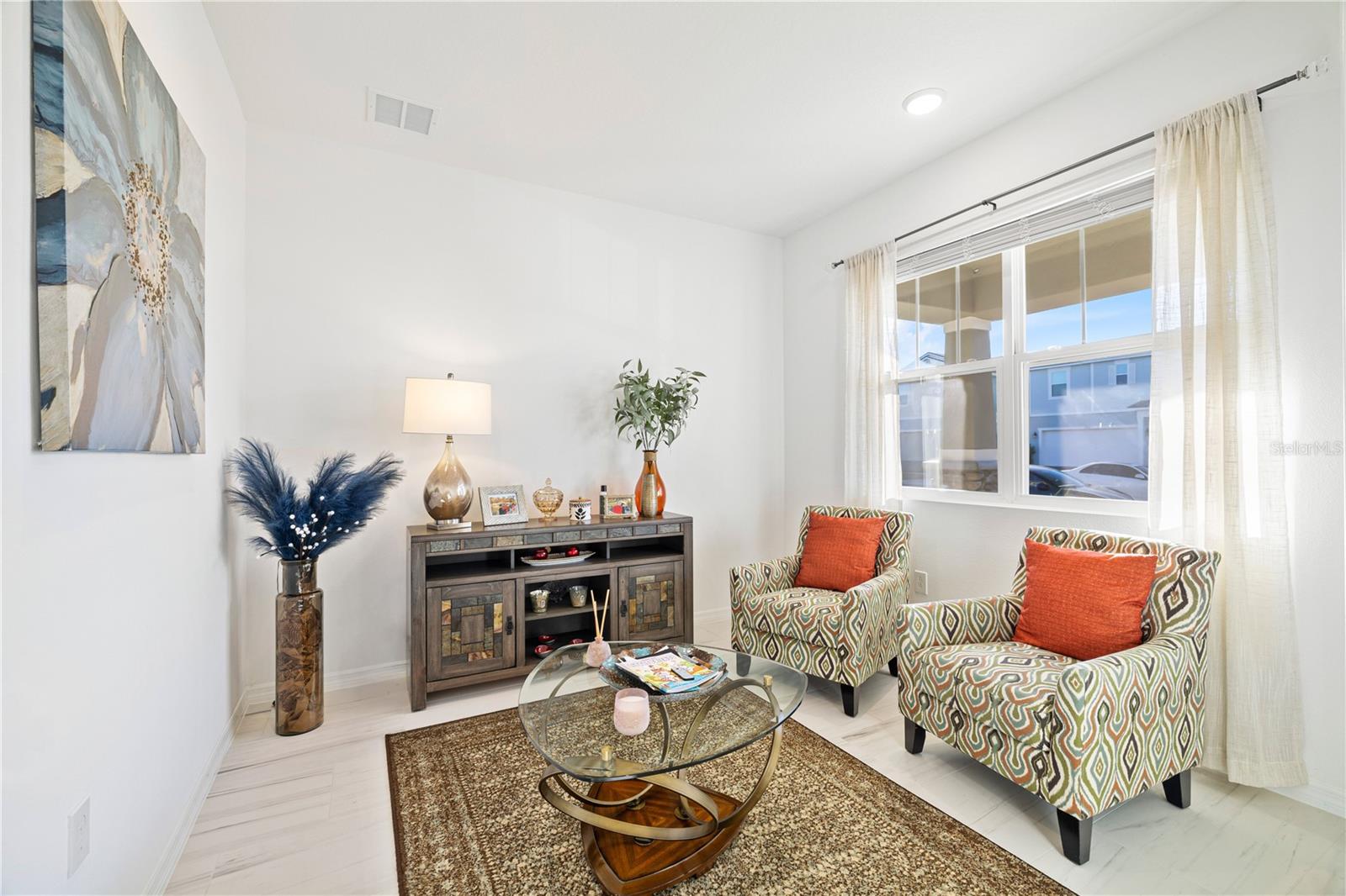 Image 8 of 65 For 2985 Ambersweet Place