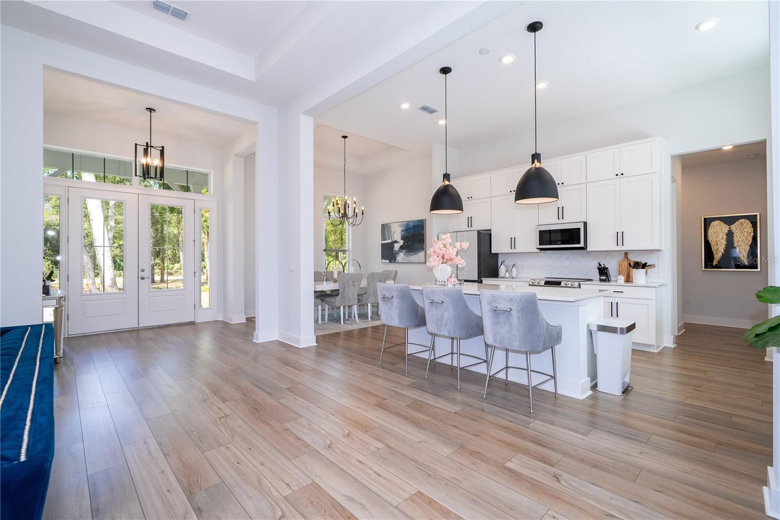 Image 10 of 25 For 351 Main Street