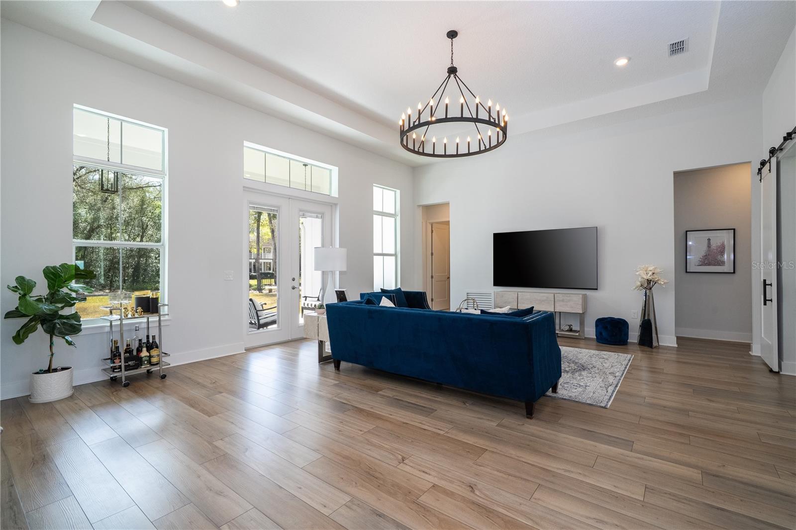 Image 11 of 25 For 351 Main Street