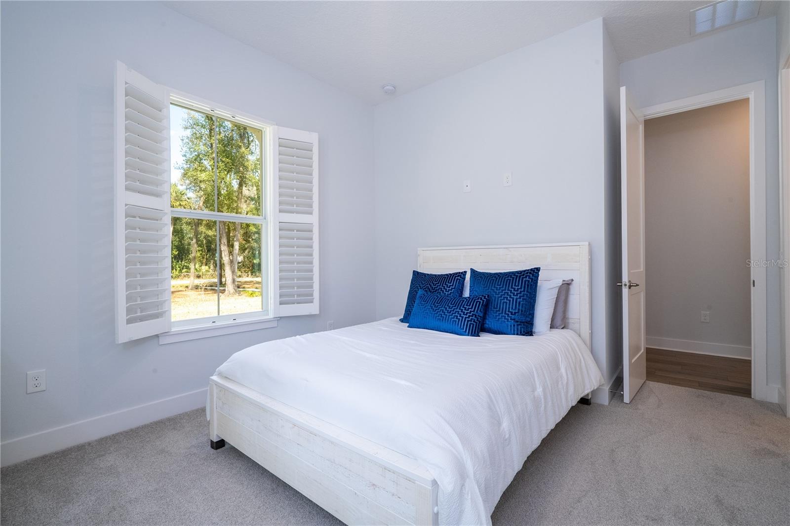 Image 17 of 25 For 351 Main Street