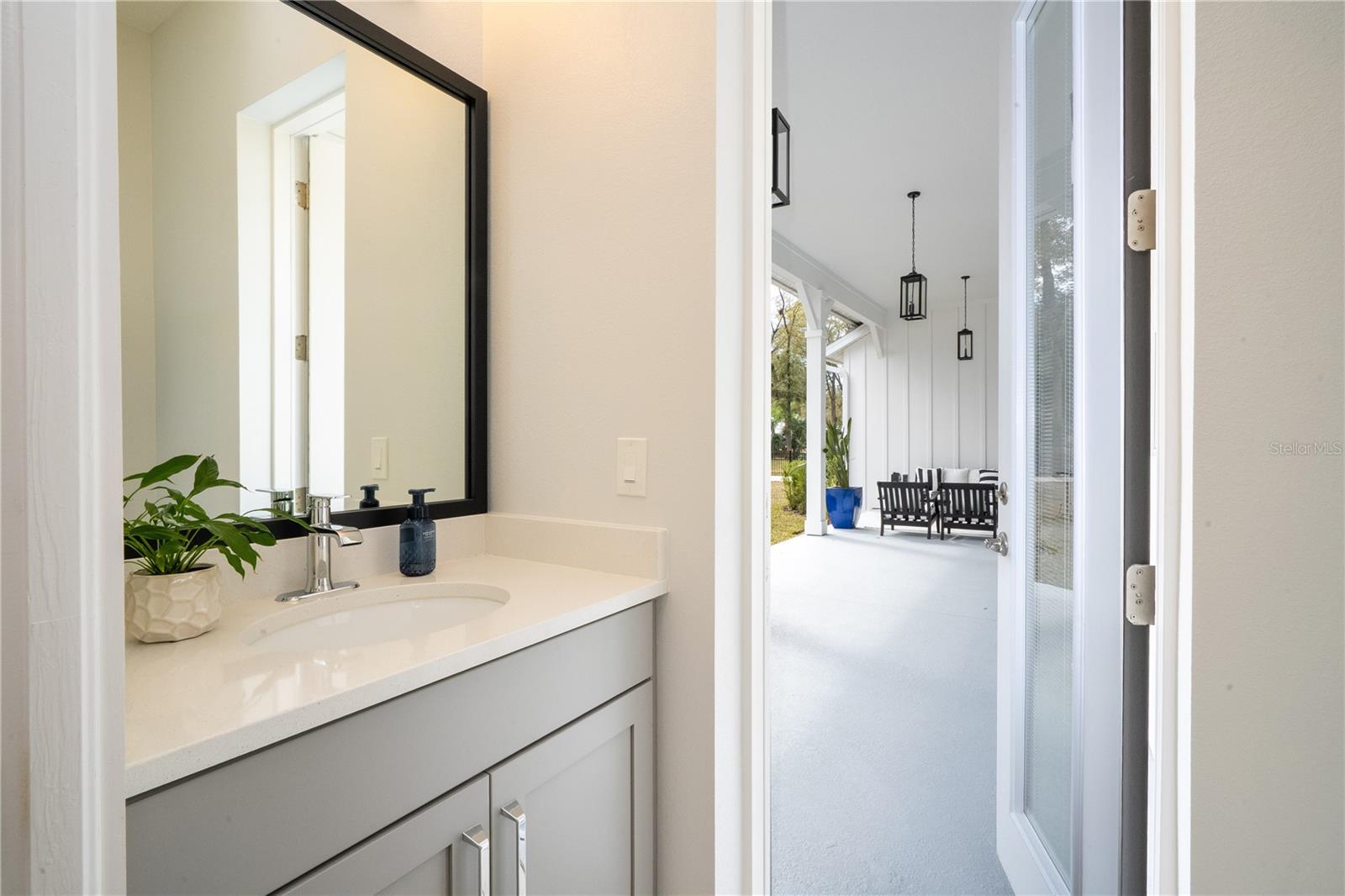 Image 18 of 25 For 351 Main Street