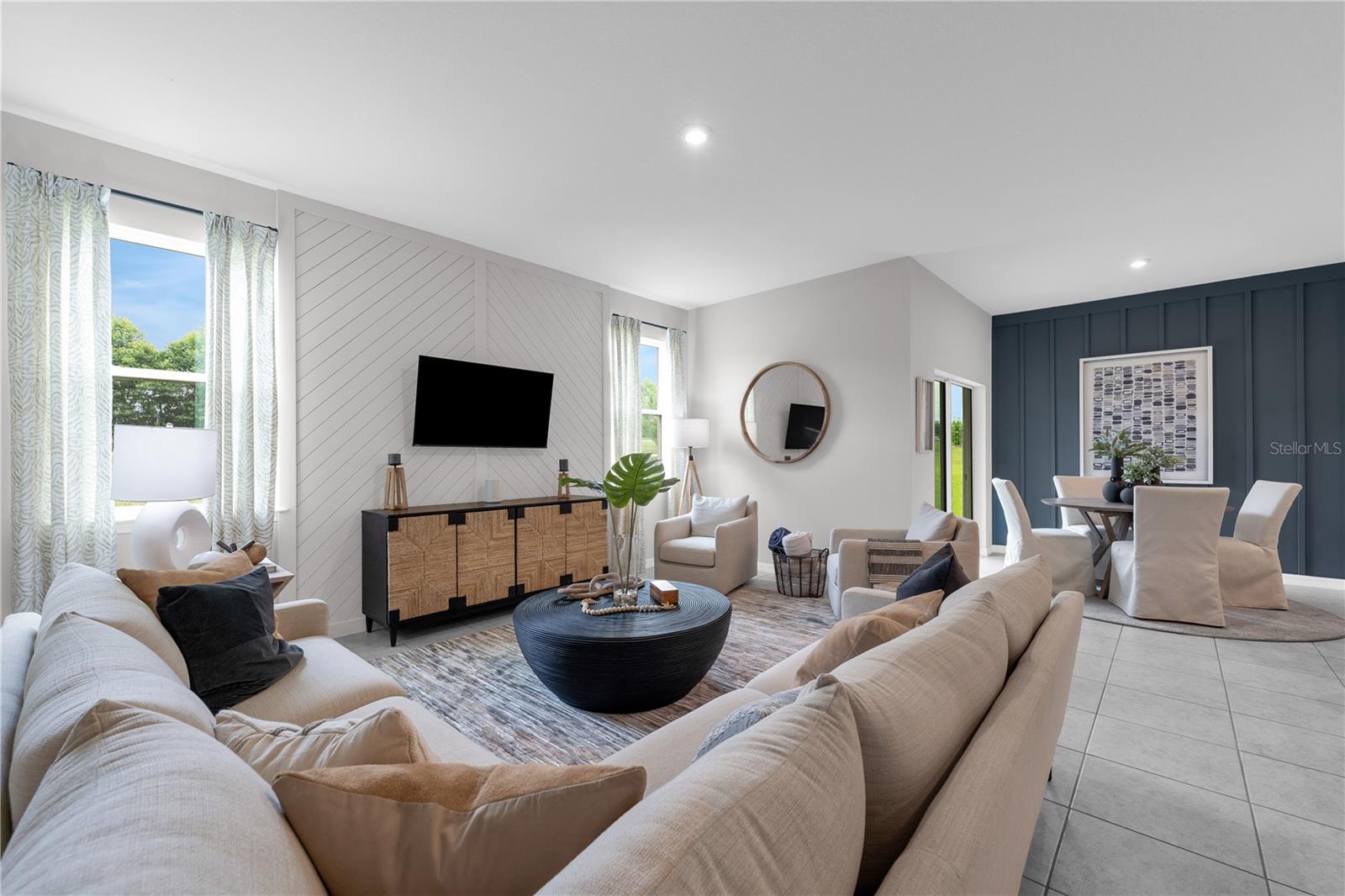 Listing photo id 11 for 3815 Rising Trail