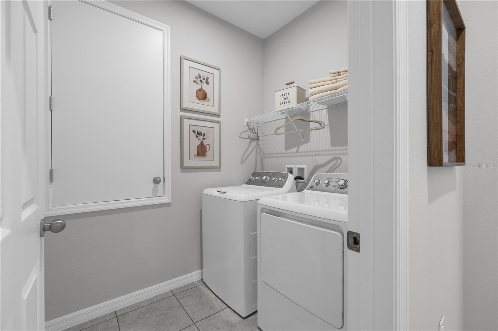 Listing photo id 31 for 3815 Rising Trail