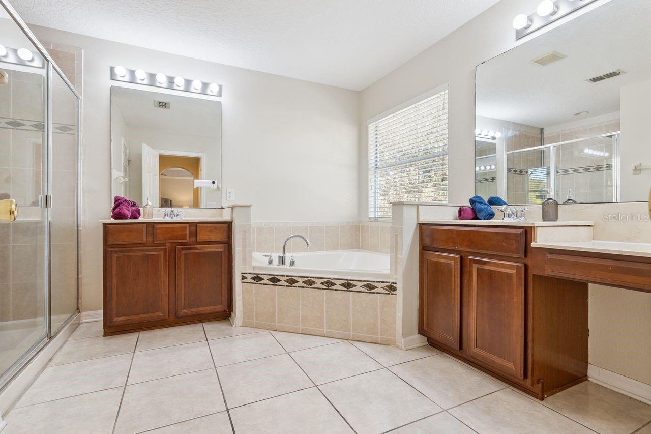 Image 17 of 55 For 7408 Winding Lake Circle