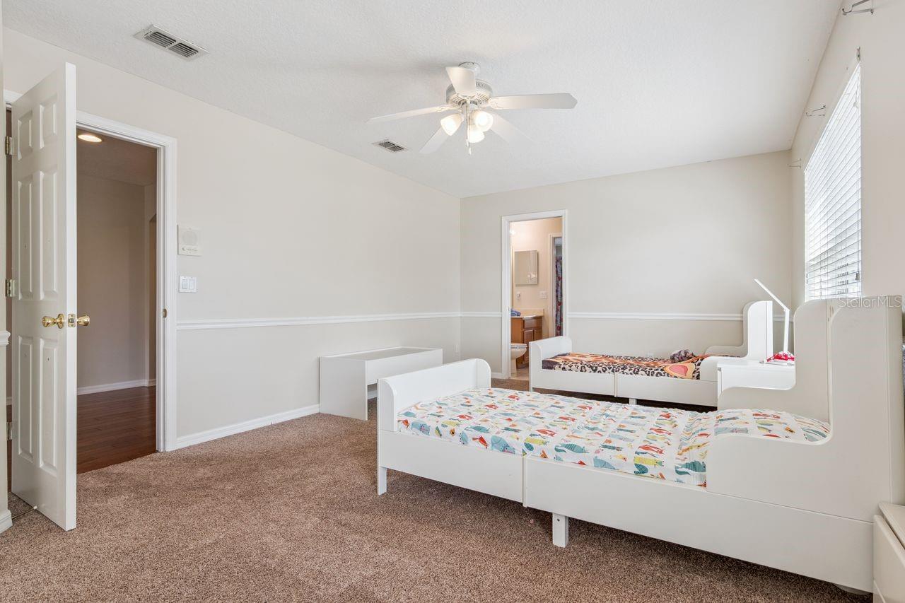 Image 20 of 55 For 7408 Winding Lake Circle