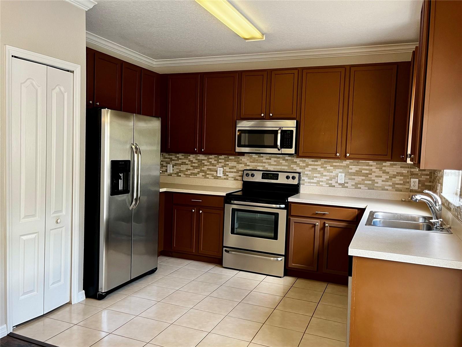 Image 4 of 22 For 13346 Daniels Landing Circle