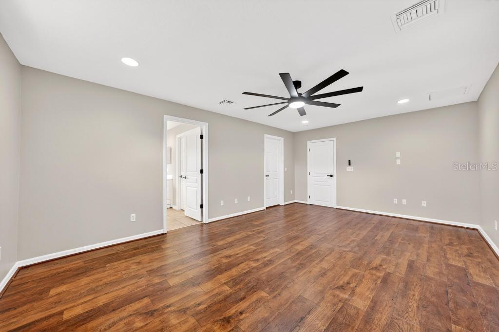 Image 29 of 56 For 157 Alhambra Avenue