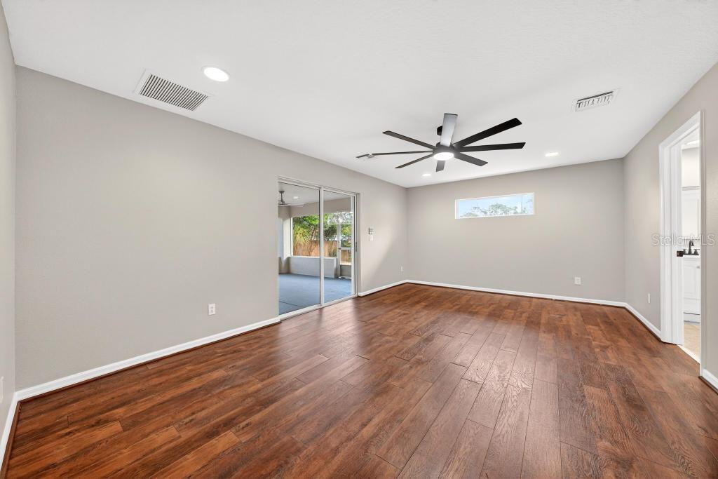 Image 7 of 56 For 157 Alhambra Avenue