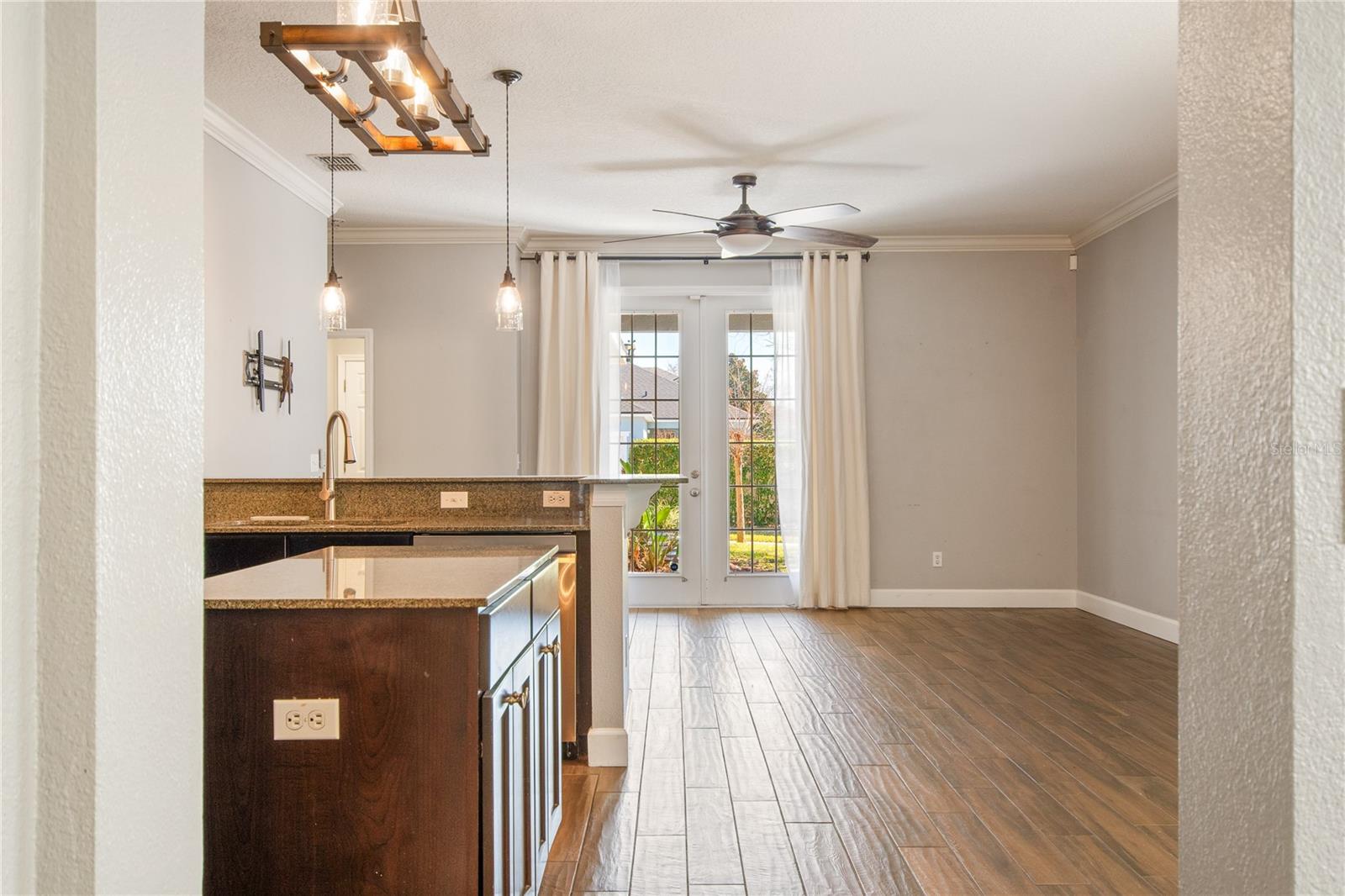 Image 16 of 67 For 1262 Tallow Road