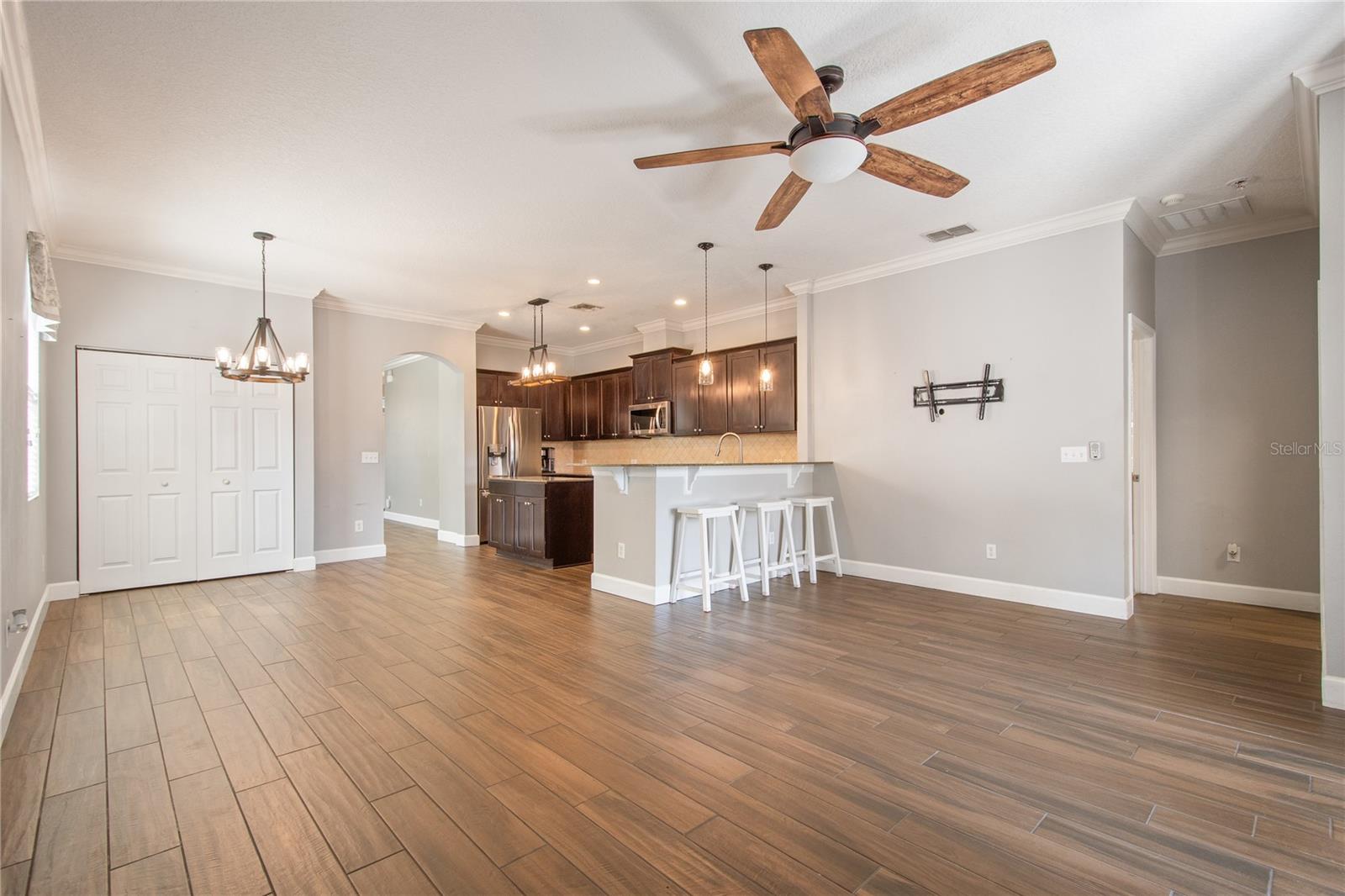 Image 26 of 67 For 1262 Tallow Road