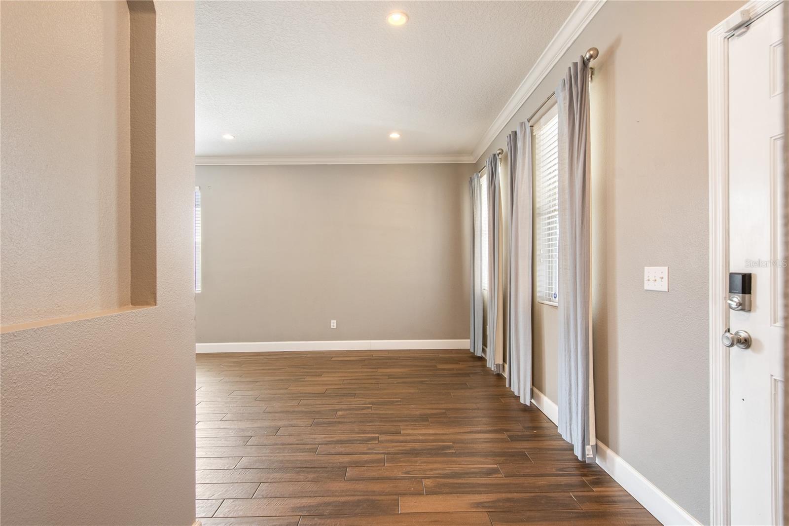 Image 8 of 67 For 1262 Tallow Road