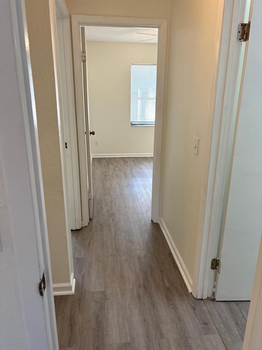 Image 10 of 19 For 2013 69th Drive