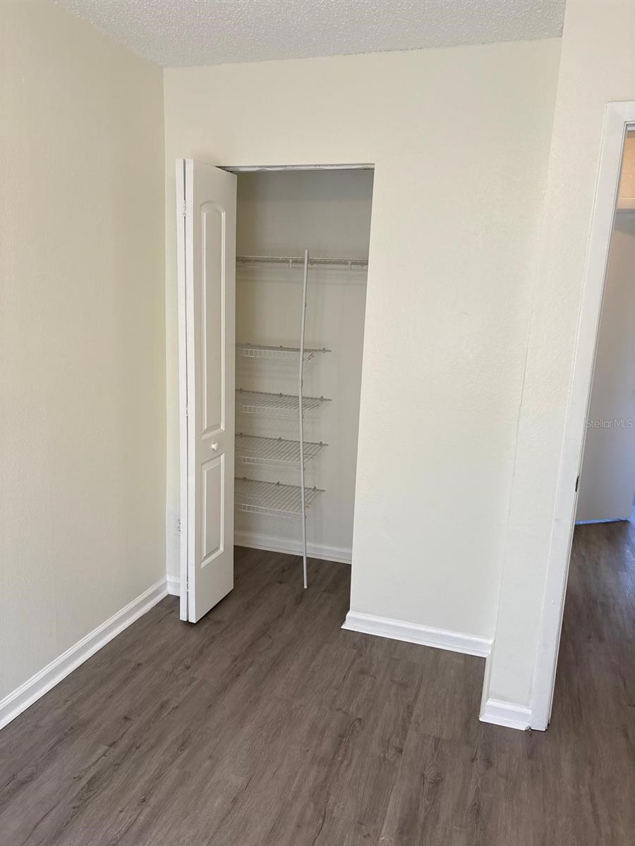 Image 12 of 19 For 2013 69th Drive