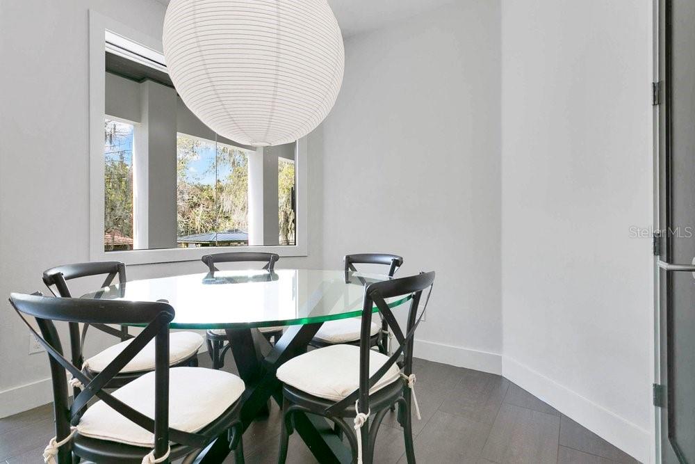 Image 17 of 65 For 2550 Venetian Way