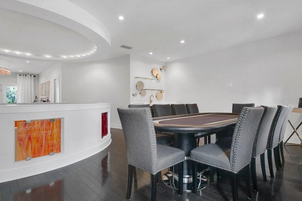 Image 37 of 65 For 2550 Venetian Way