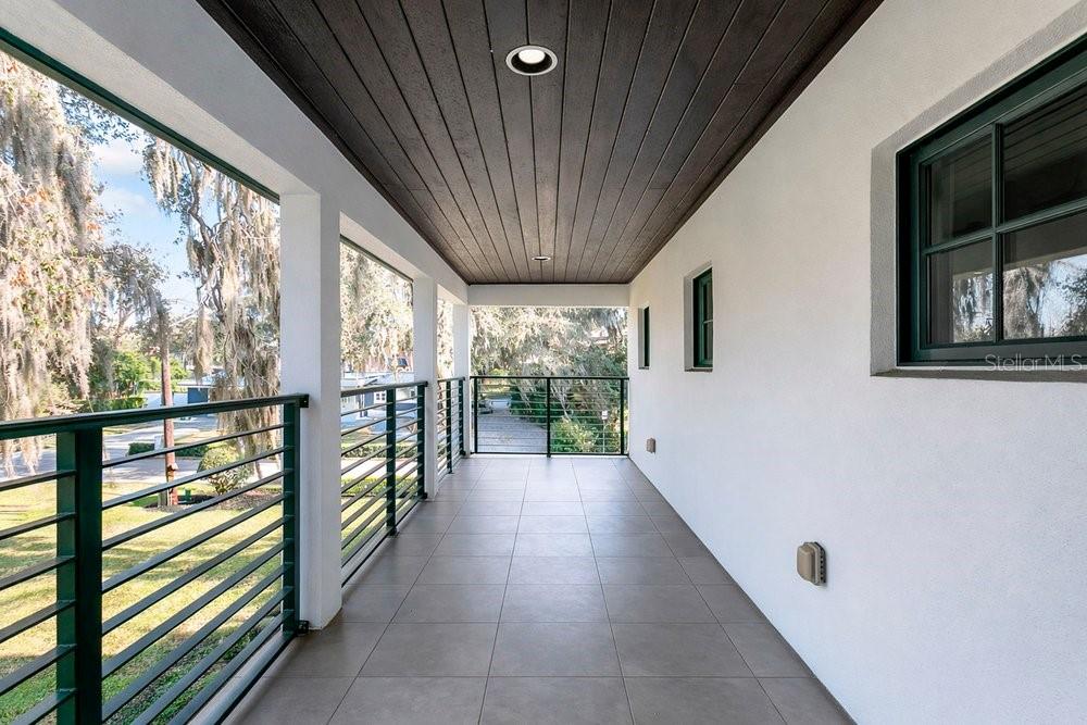 Image 45 of 65 For 2550 Venetian Way