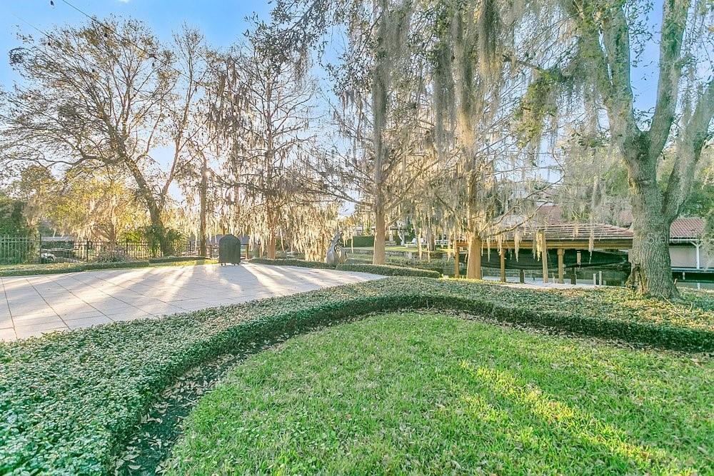 Image 53 of 65 For 2550 Venetian Way