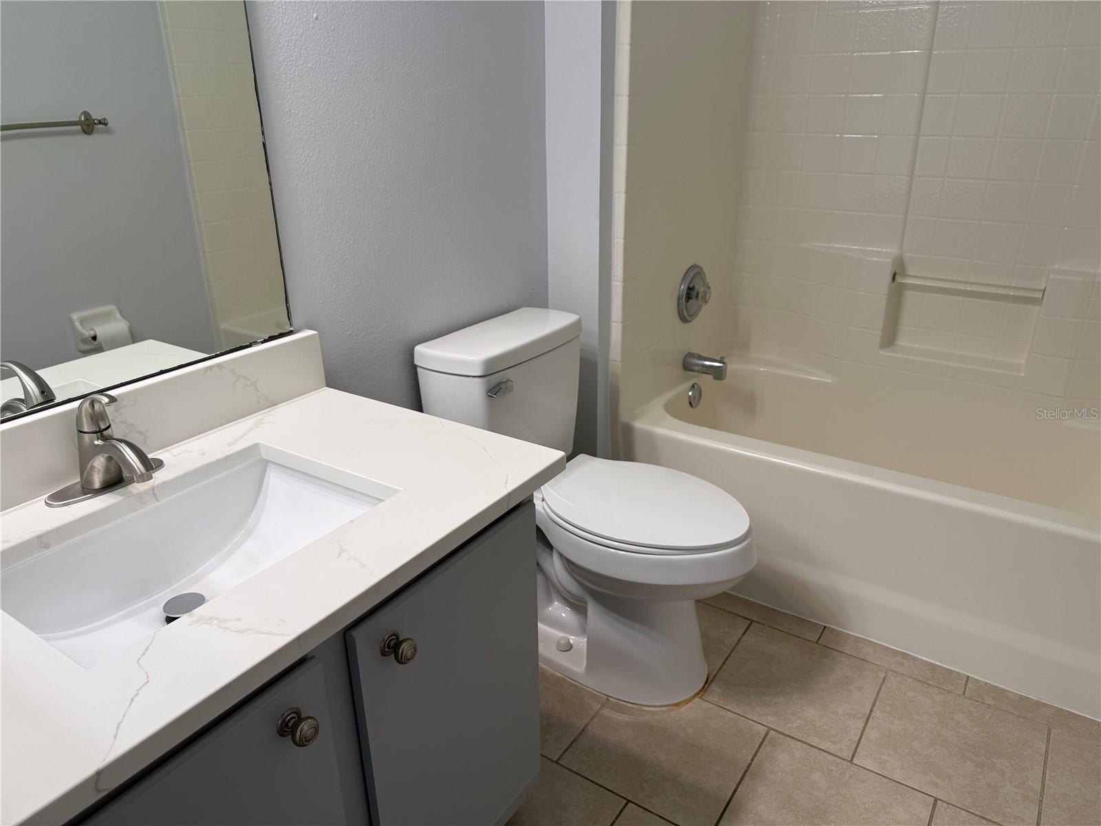 Image 10 of 12 For 4989 Vista Lago Drive