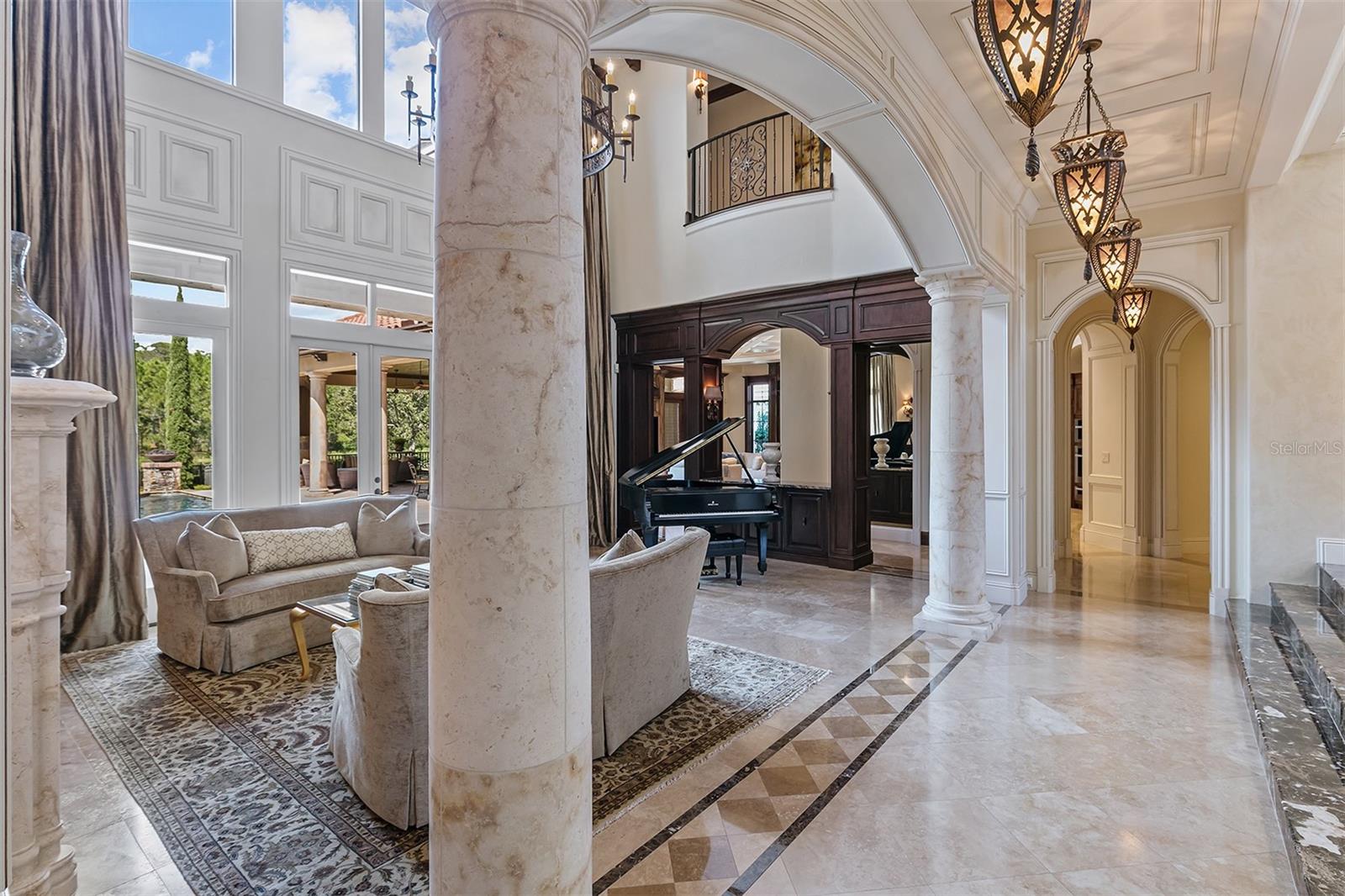 Image 12 of 72 For 6142 Grosvenor Shore Drive