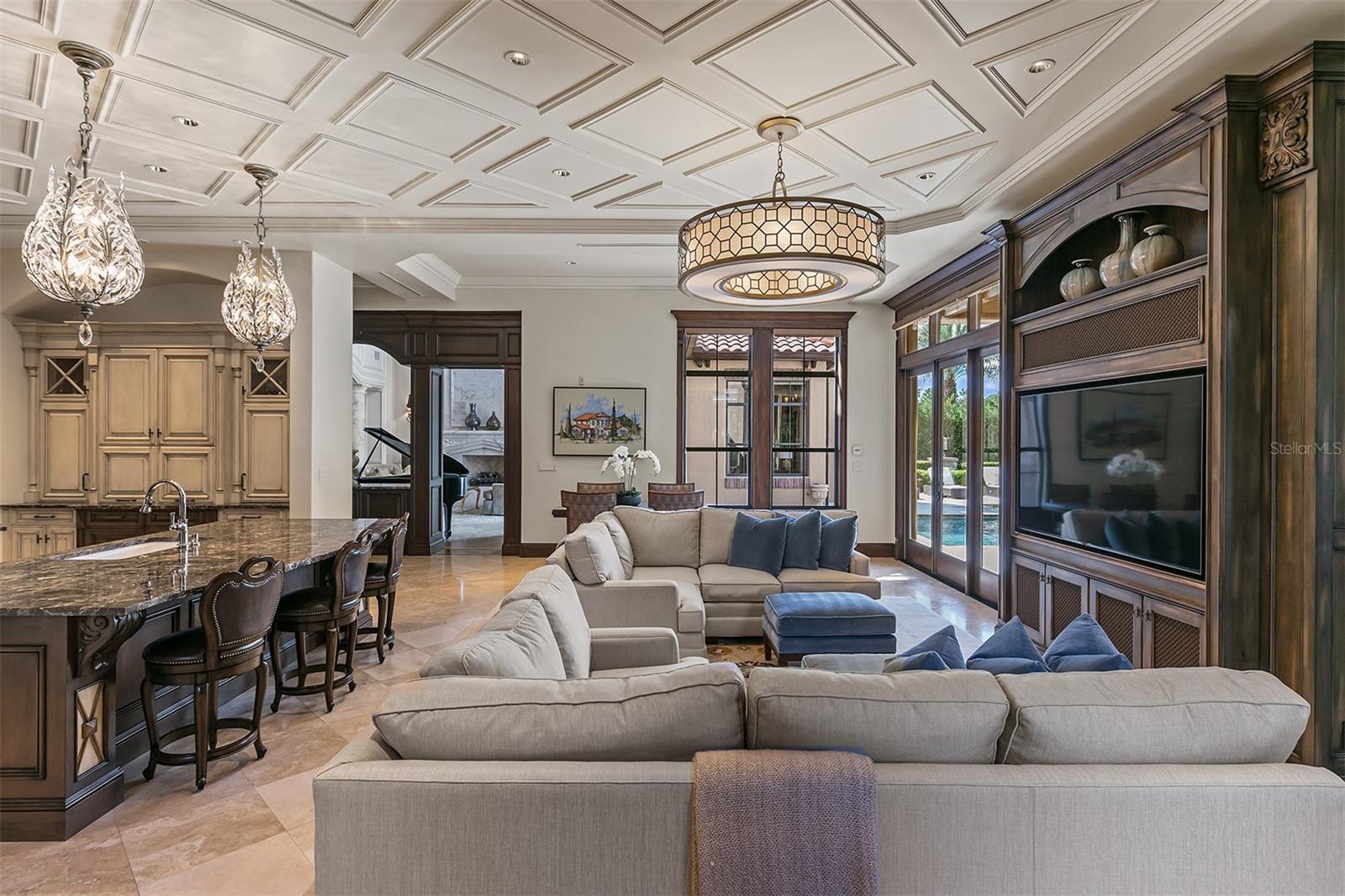 Image 23 of 72 For 6142 Grosvenor Shore Drive