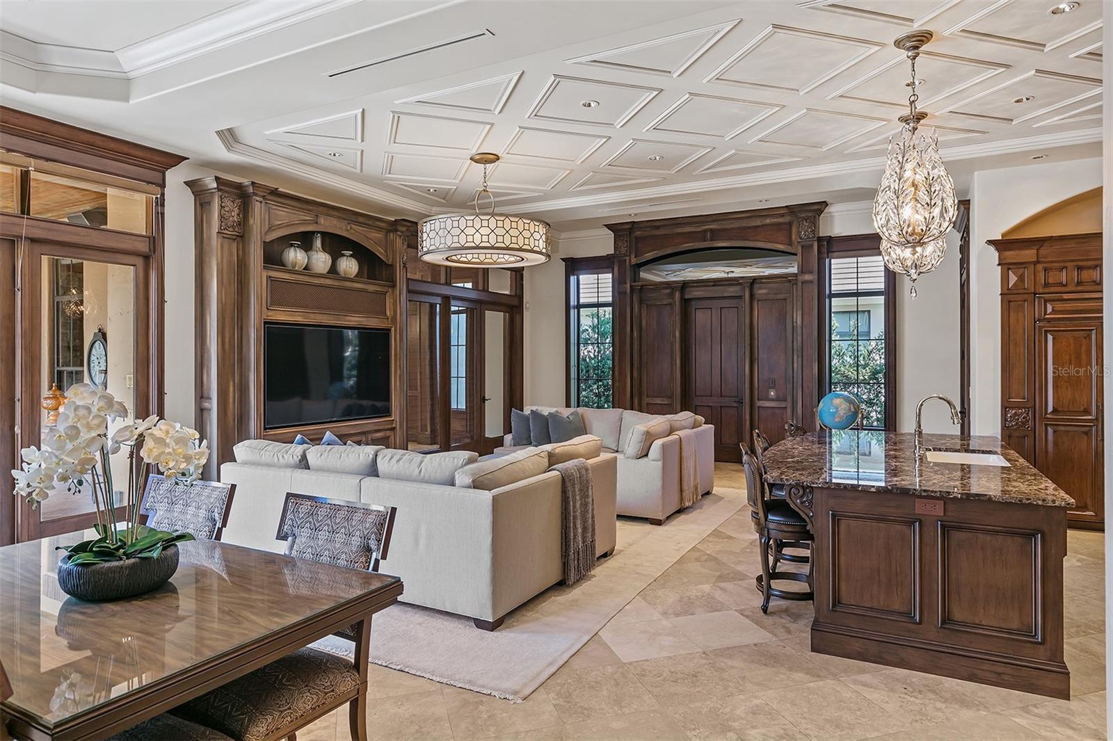 Image 24 of 72 For 6142 Grosvenor Shore Drive