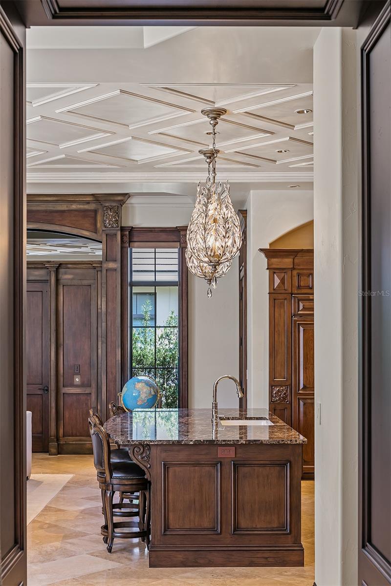 Image 25 of 72 For 6142 Grosvenor Shore Drive