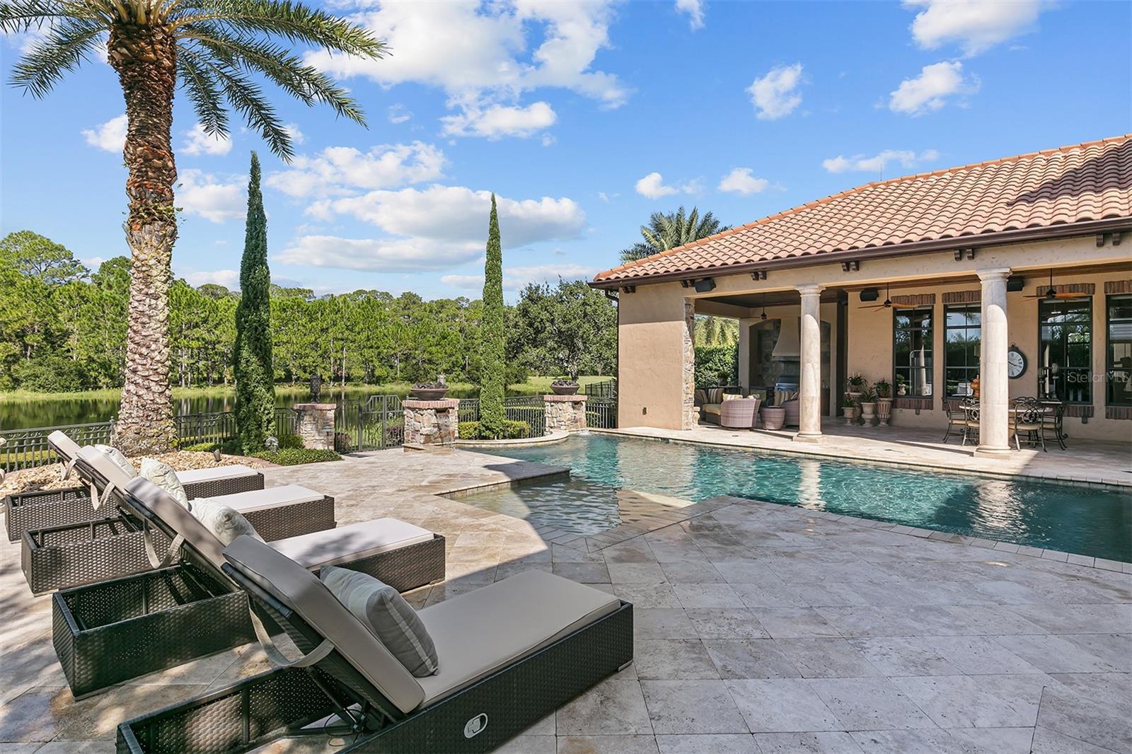 Image 54 of 72 For 6142 Grosvenor Shore Drive