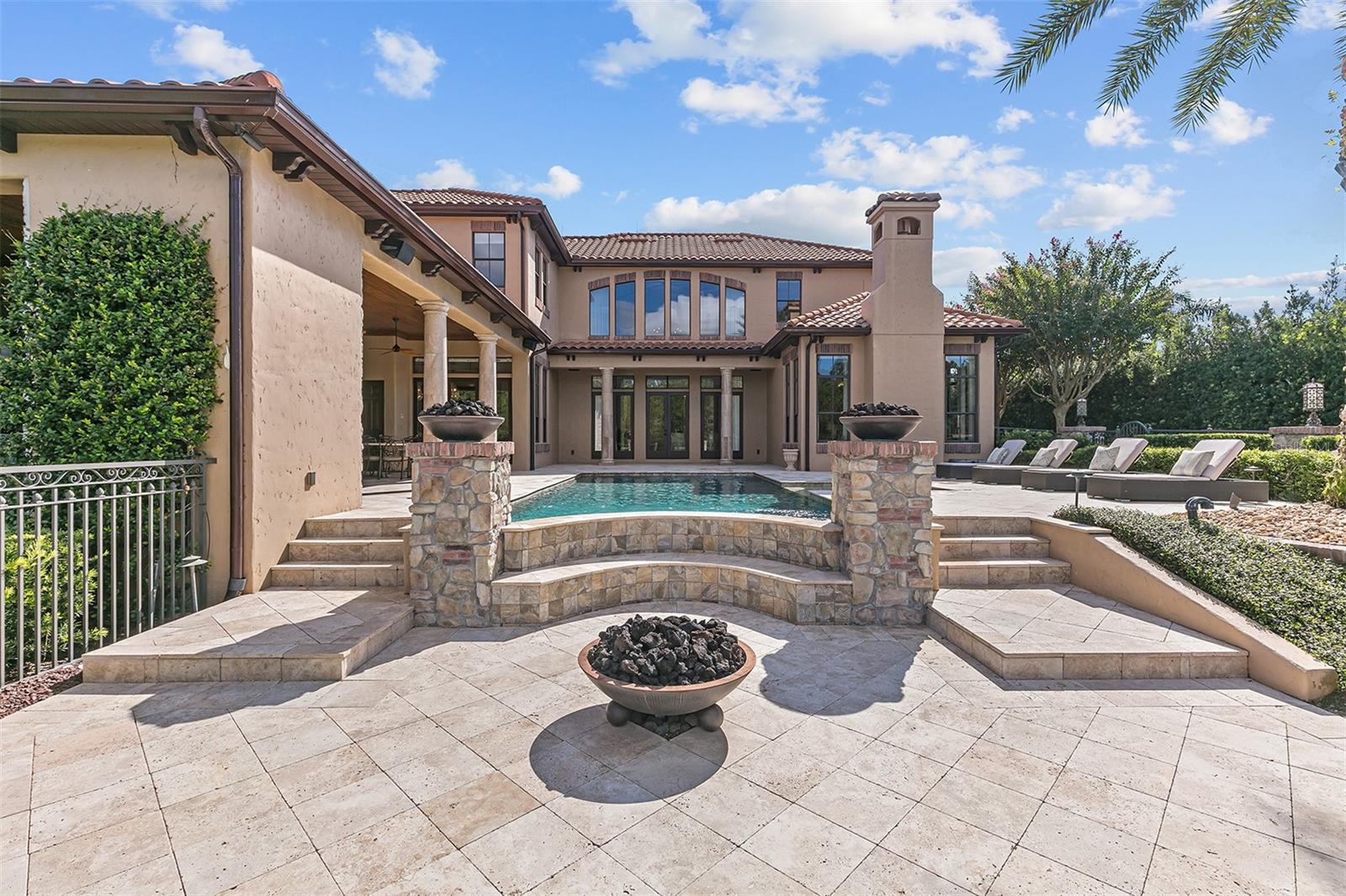 Image 57 of 72 For 6142 Grosvenor Shore Drive