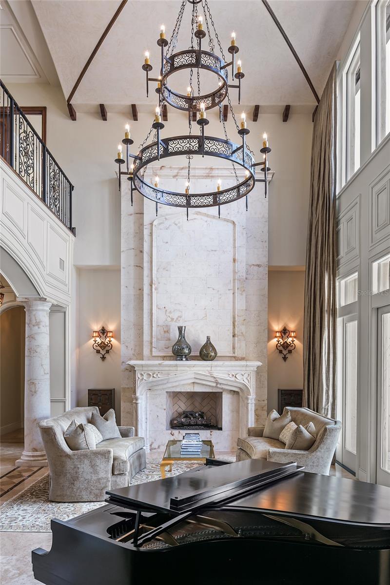 Image 8 of 72 For 6142 Grosvenor Shore Drive