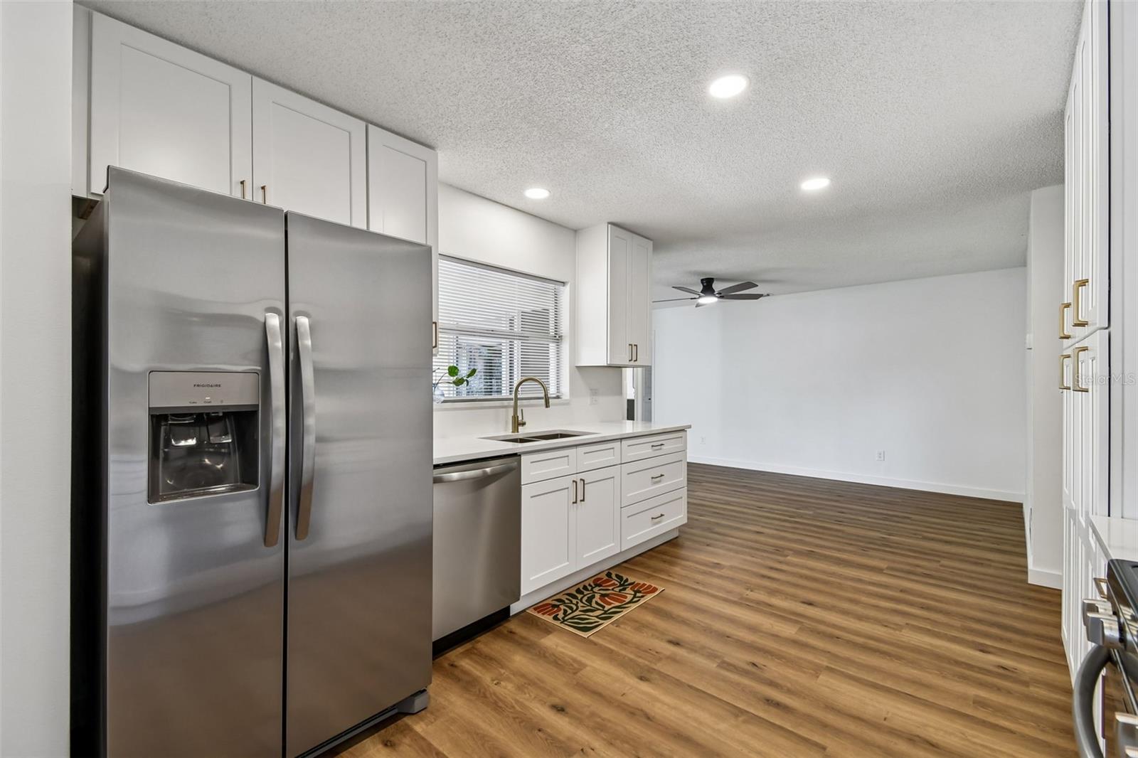 Image 10 of 38 For 3246 Athena Drive