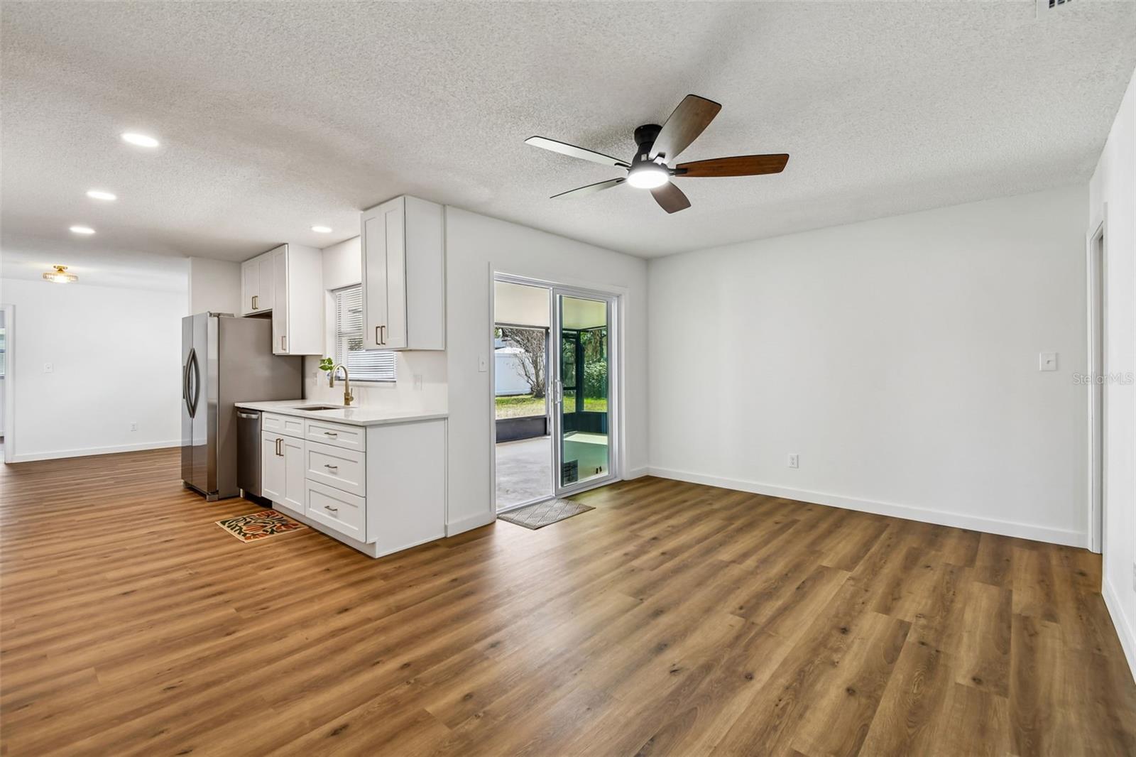 Image 22 of 38 For 3246 Athena Drive