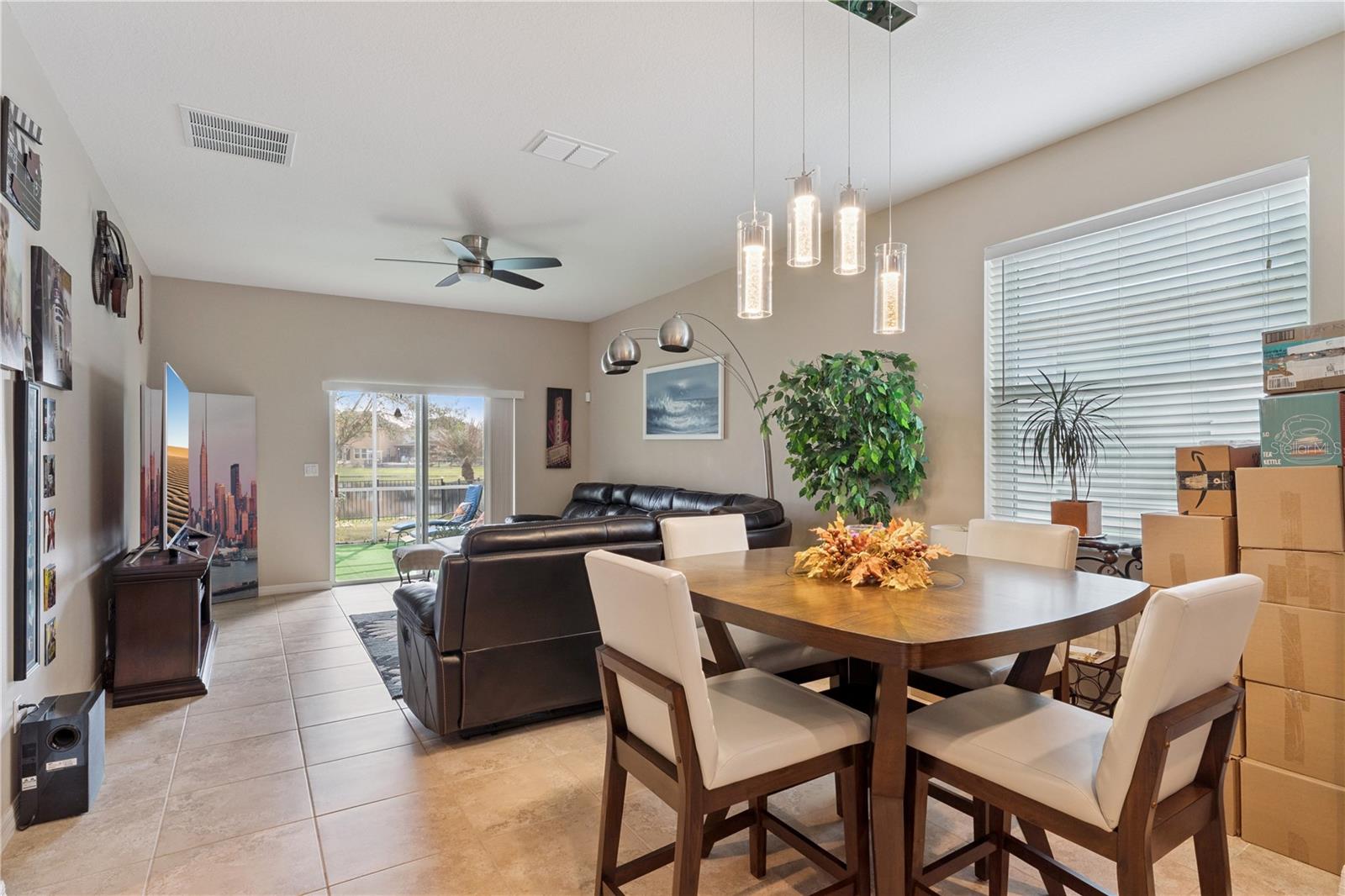 Image 13 of 41 For 10942 High Bush Court