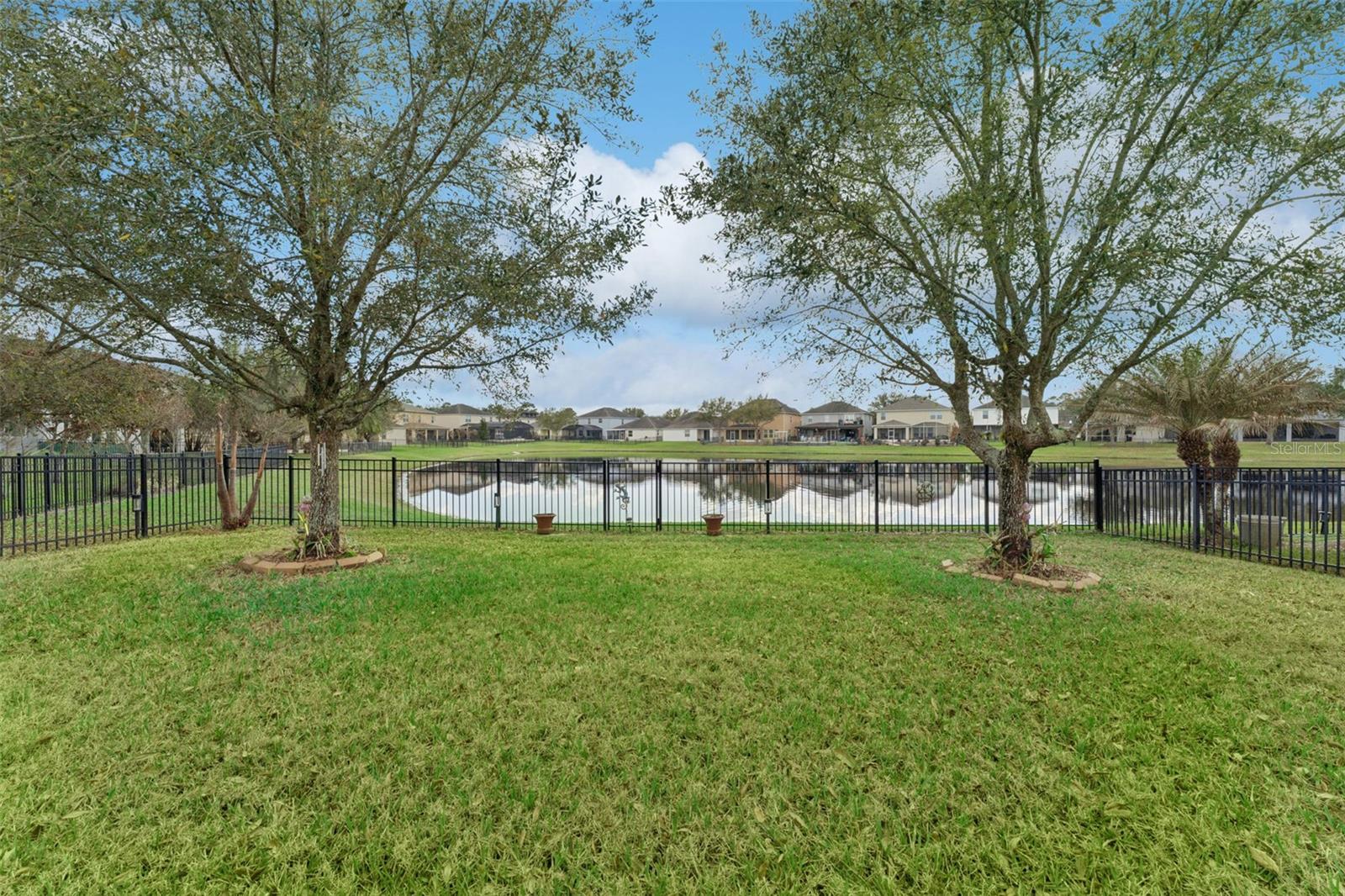 Image 3 of 41 For 10942 High Bush Court